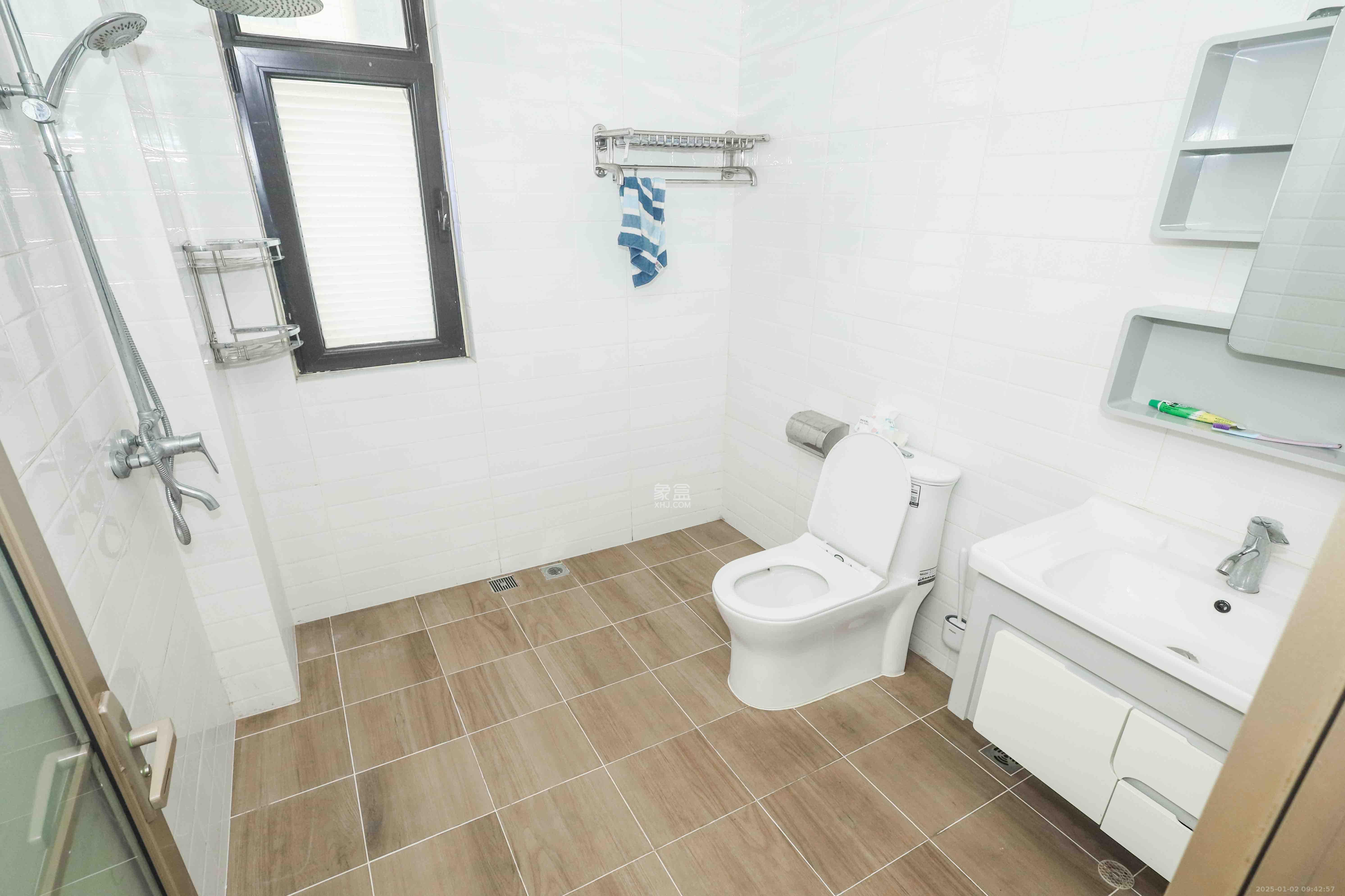 晟通牡丹舸 3室2厅2卫 5800.0元/月 晟通牡丹舸 3室2厅2卫 5800.0元/月室内图