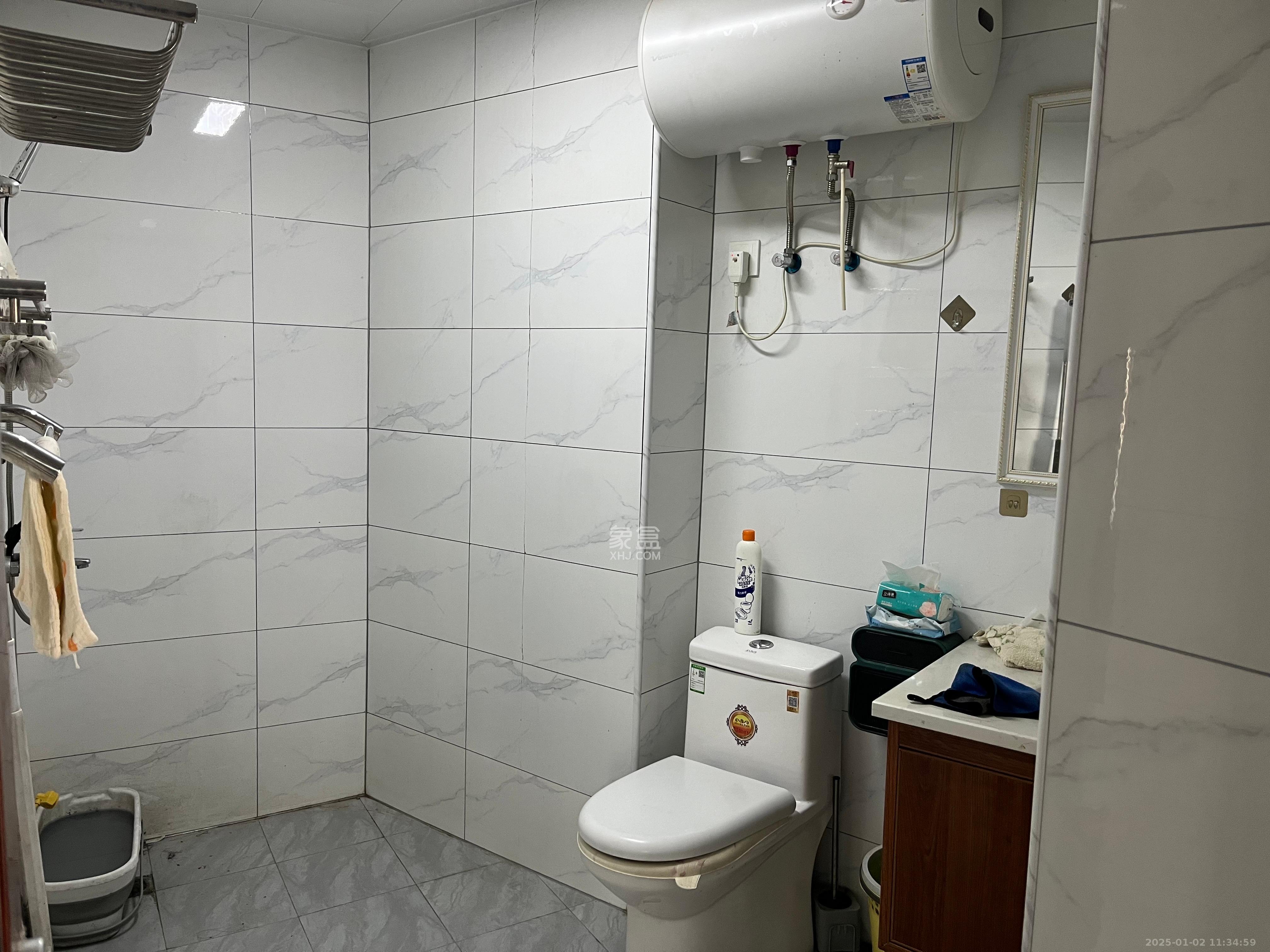 九峰远见 2室1厅1卫 2000.0元/月 九峰远见 2室1厅1卫 2000.0元/月室内图