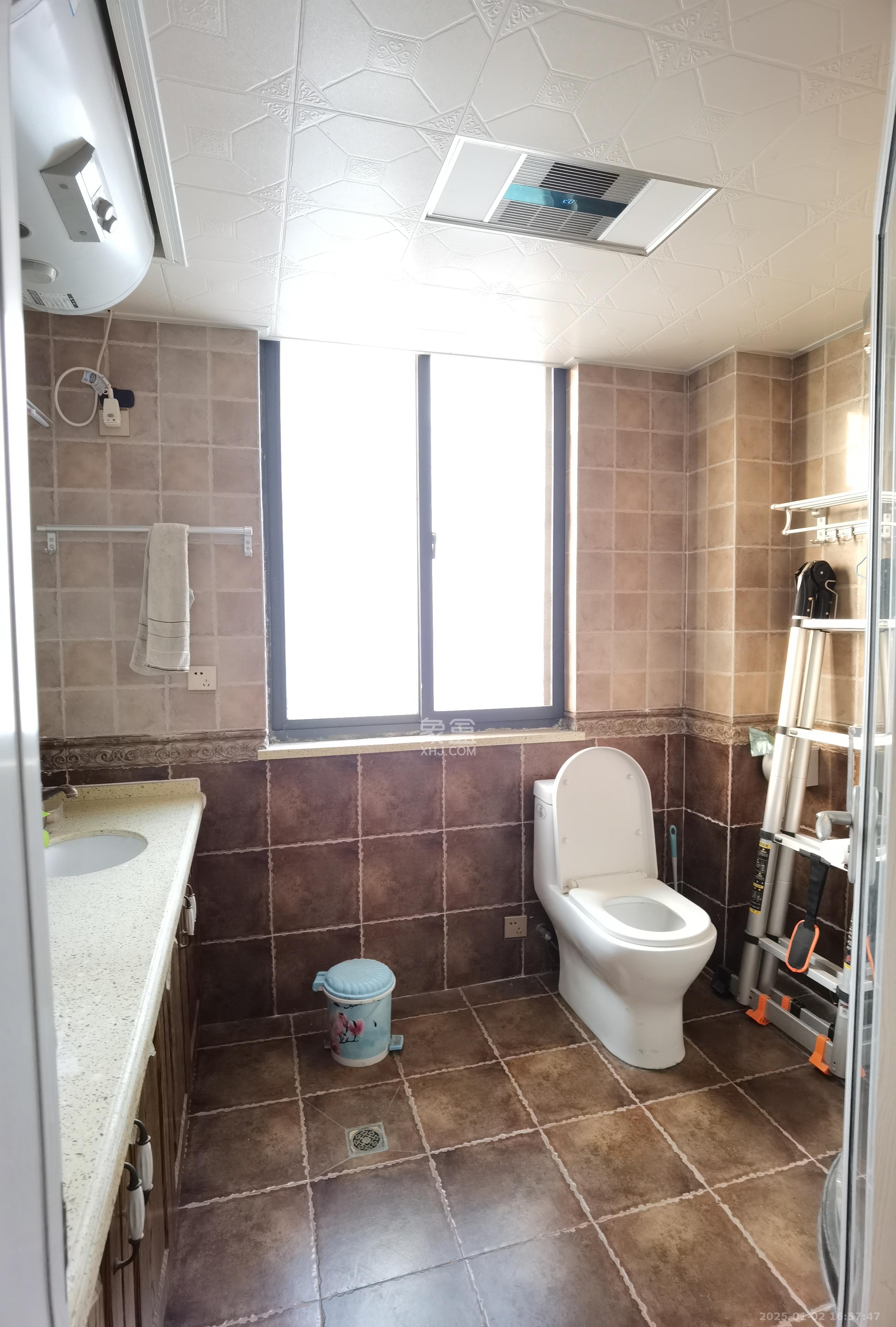 联诚国际城 4室2厅2卫 2100.0元/月 联诚国际城 4室2厅2卫 2100.0元/月室内图