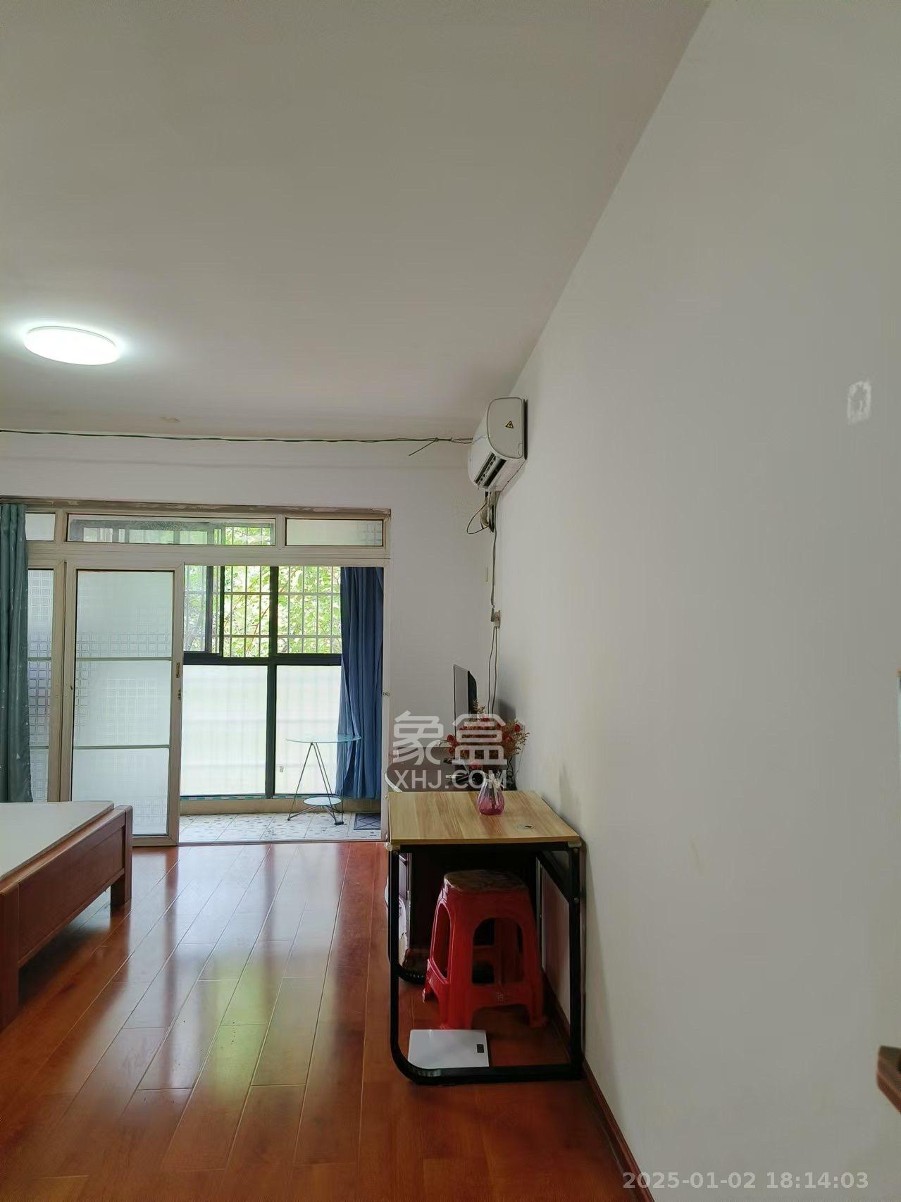 白沙世纪佳园 1室0厅0卫 1000.0元/月 白沙世纪佳园 1室0厅0卫 1000.0元/月室内图