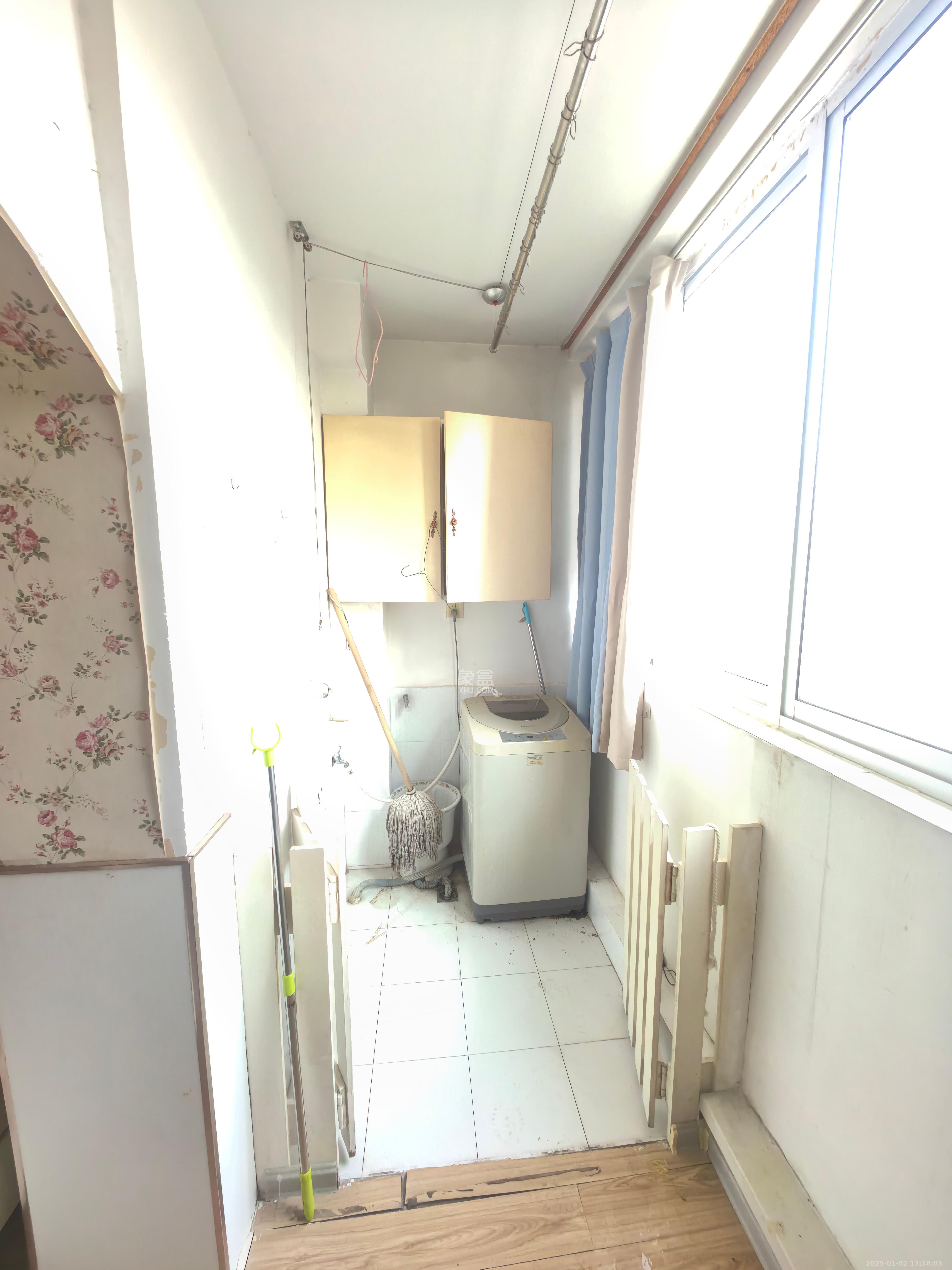 2076至高点 1室1厅1卫 1200.0元/月 2076至高点 1室1厅1卫 1200.0元/月室内图