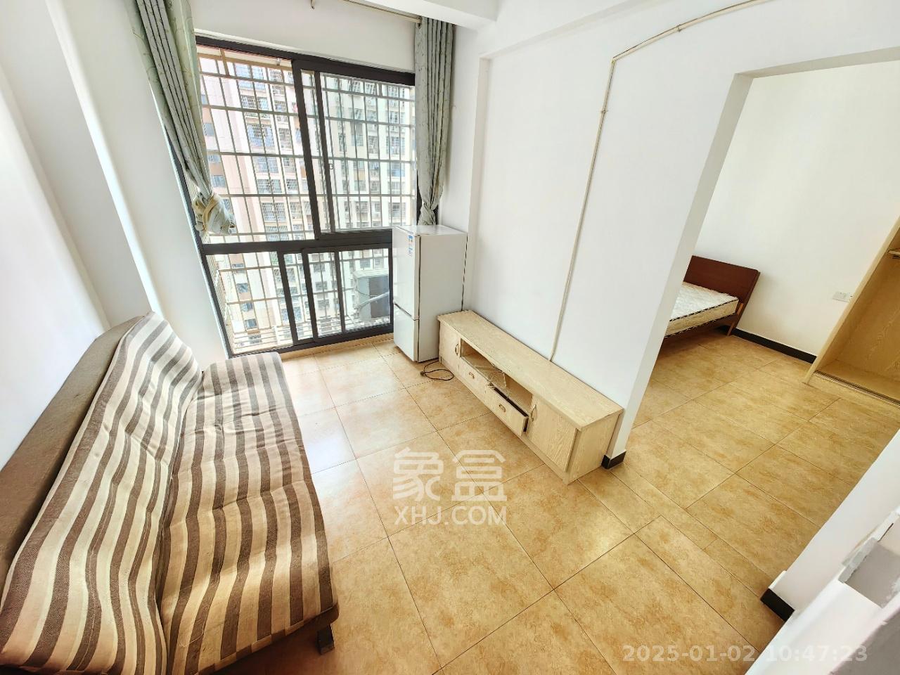 嘉顺苑  1室1厅1卫    1200.0元/月 嘉顺苑  1室1厅1卫    1200.0元/月室内图1