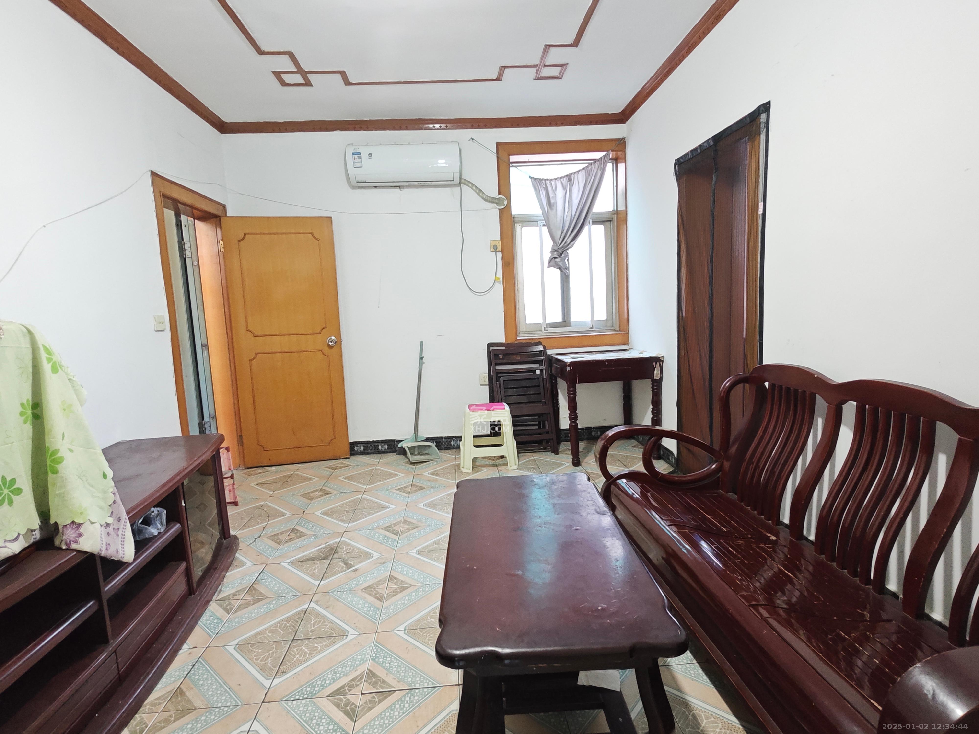 红旗区四片 2室1厅1卫 1100.0元/月 红旗区四片 2室1厅1卫 1100.0元/月室内图