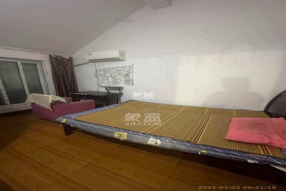 鄱阳小区  2室2厅1卫    1000.0元/月 鄱阳小区  2室2厅1卫    1000.0元/月室内图