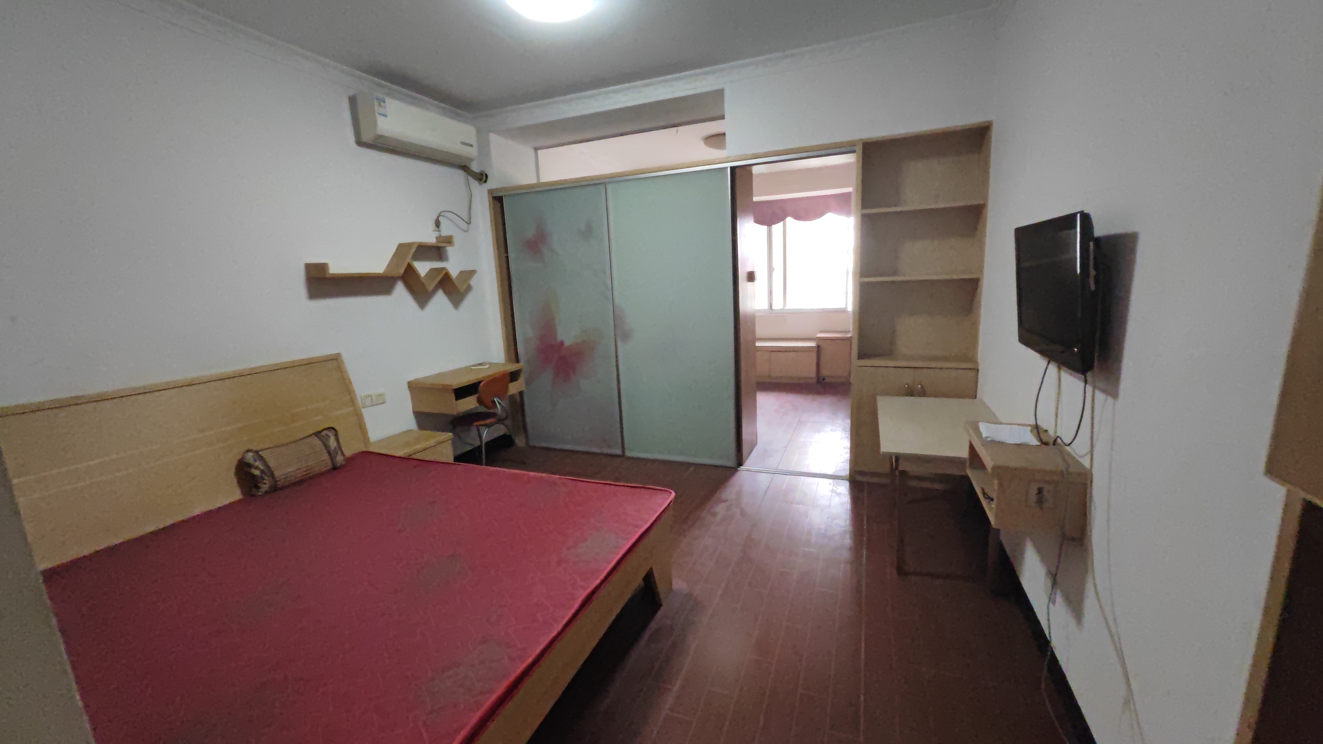 星海名都  1室1厅1卫    16.8万 星海名都  1室1厅1卫    16.8万客厅