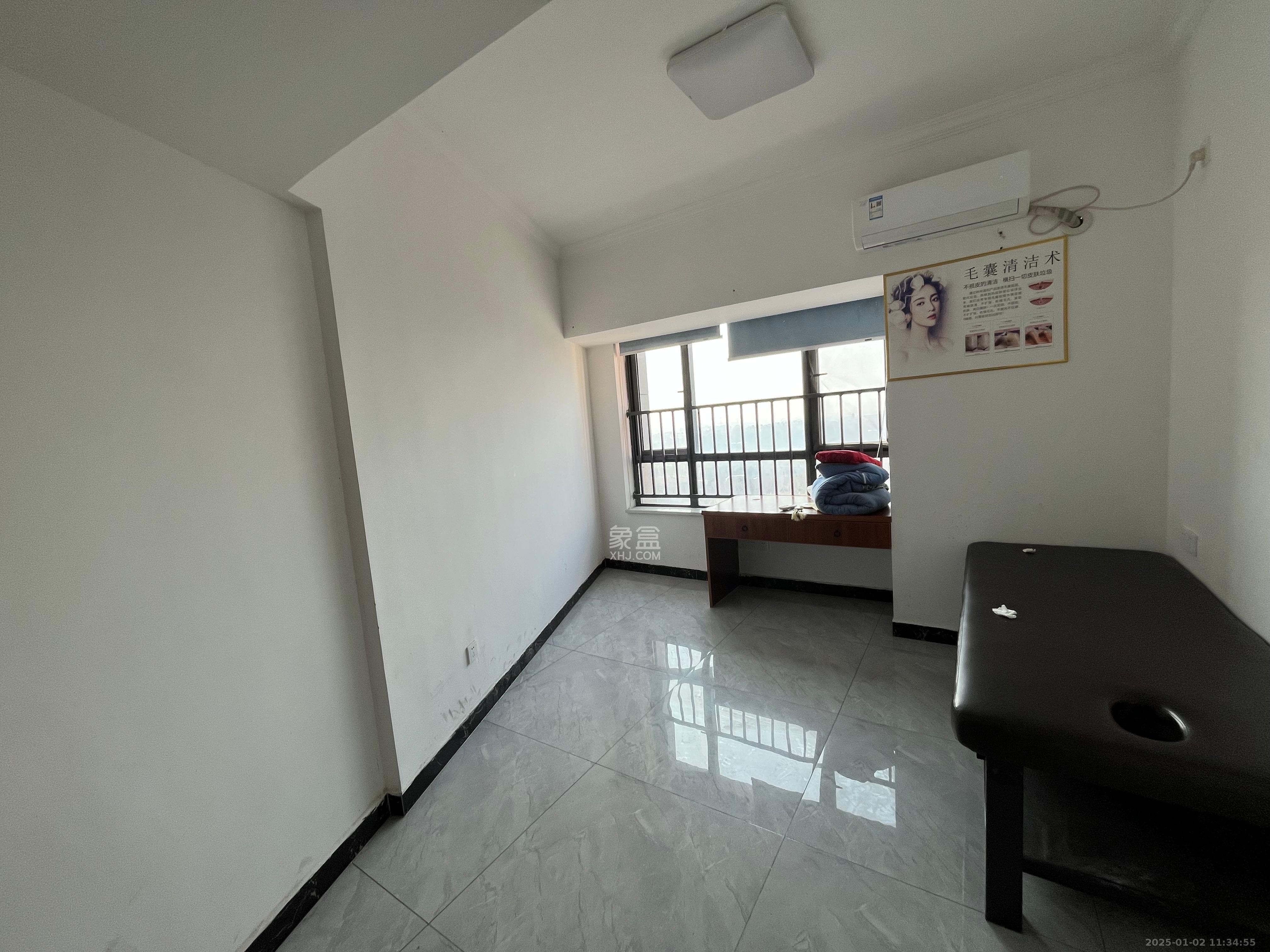 九峰远见 2室1厅1卫 2000.0元/月 九峰远见 2室1厅1卫 2000.0元/月室内图