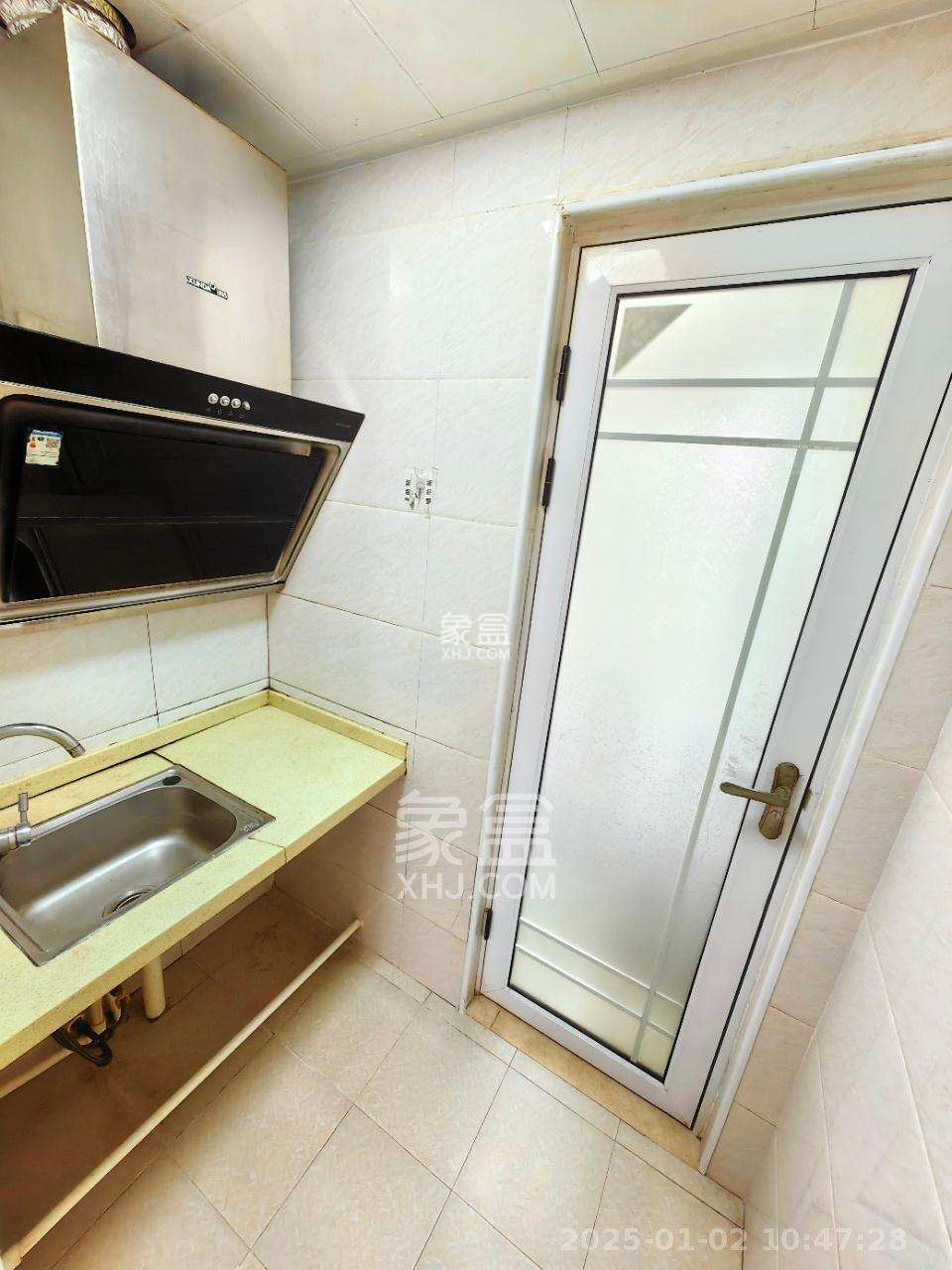 嘉顺苑  1室1厅1卫    1200.0元/月 嘉顺苑  1室1厅1卫    1200.0元/月室内图