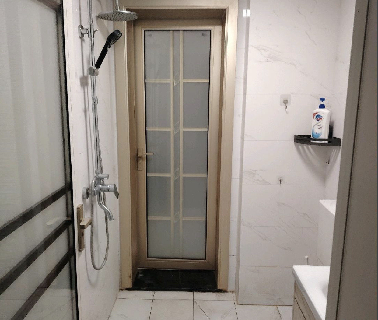 阳光美城 2室2厅1卫 2000.0元/月 阳光美城 2室2厅1卫 2000.0元/月室内图