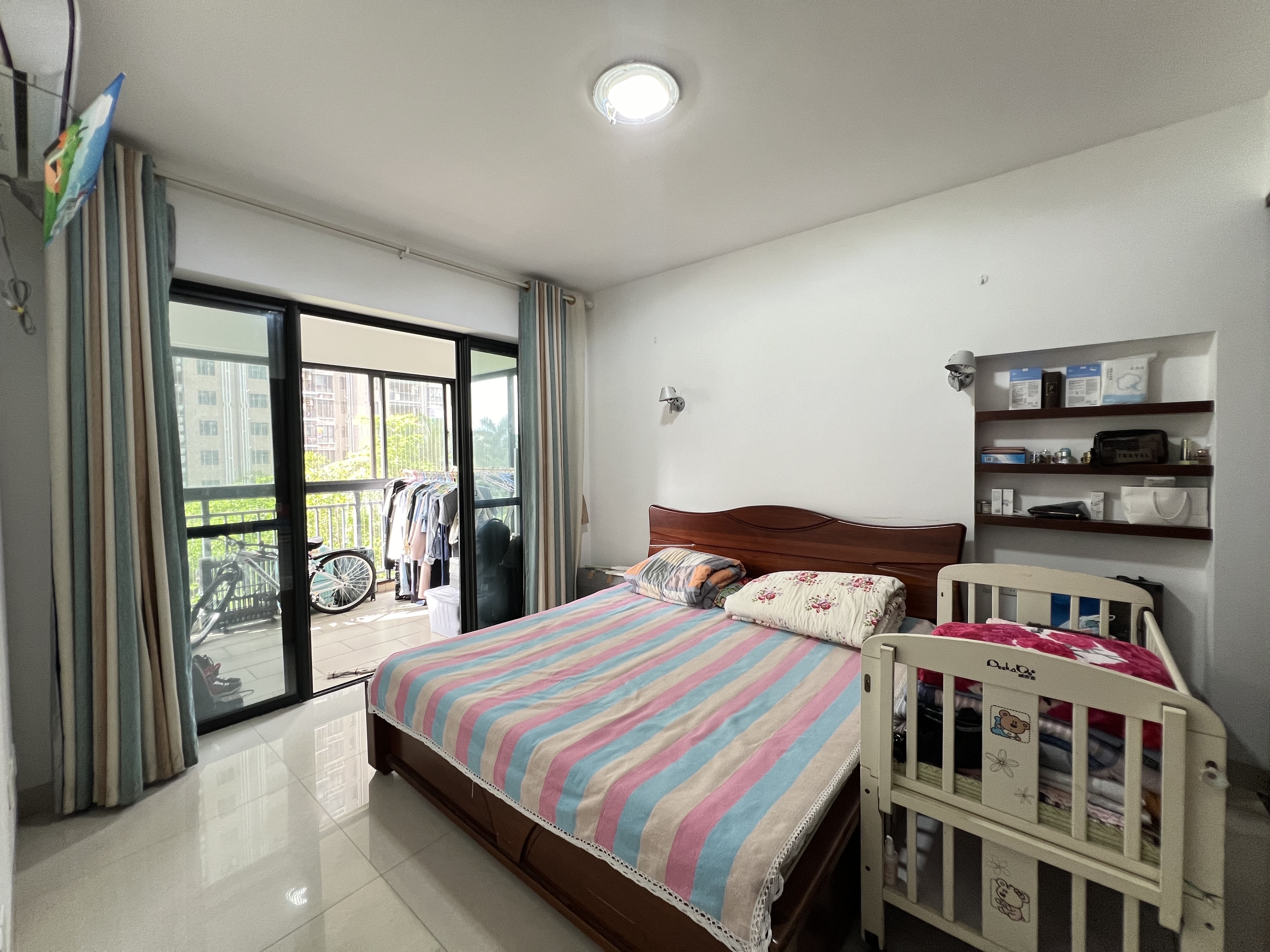 环强御景湾  3室2厅2卫    216.0万 环强御景湾  3室2厅2卫    216.0万室内图