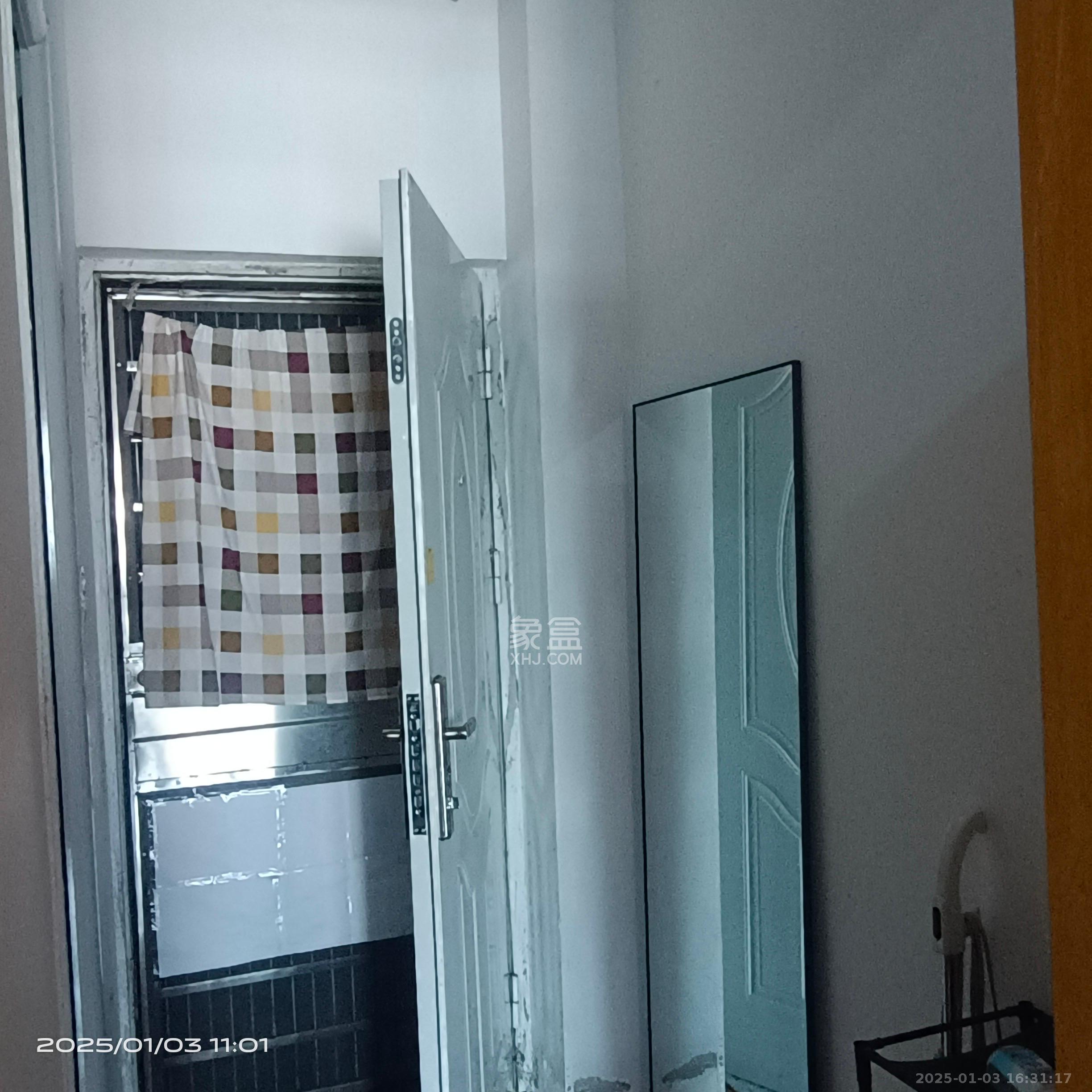 怡海星城  1室1厅1卫    800.0元/月室内图