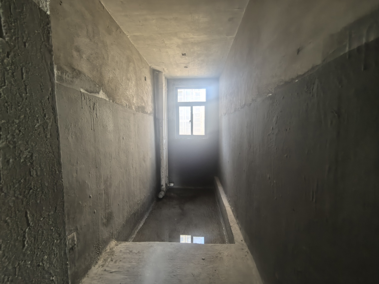 五源河公寓C区  3室2厅2卫    175.0万 五源河公寓C区  3室2厅2卫    175.0万室内图