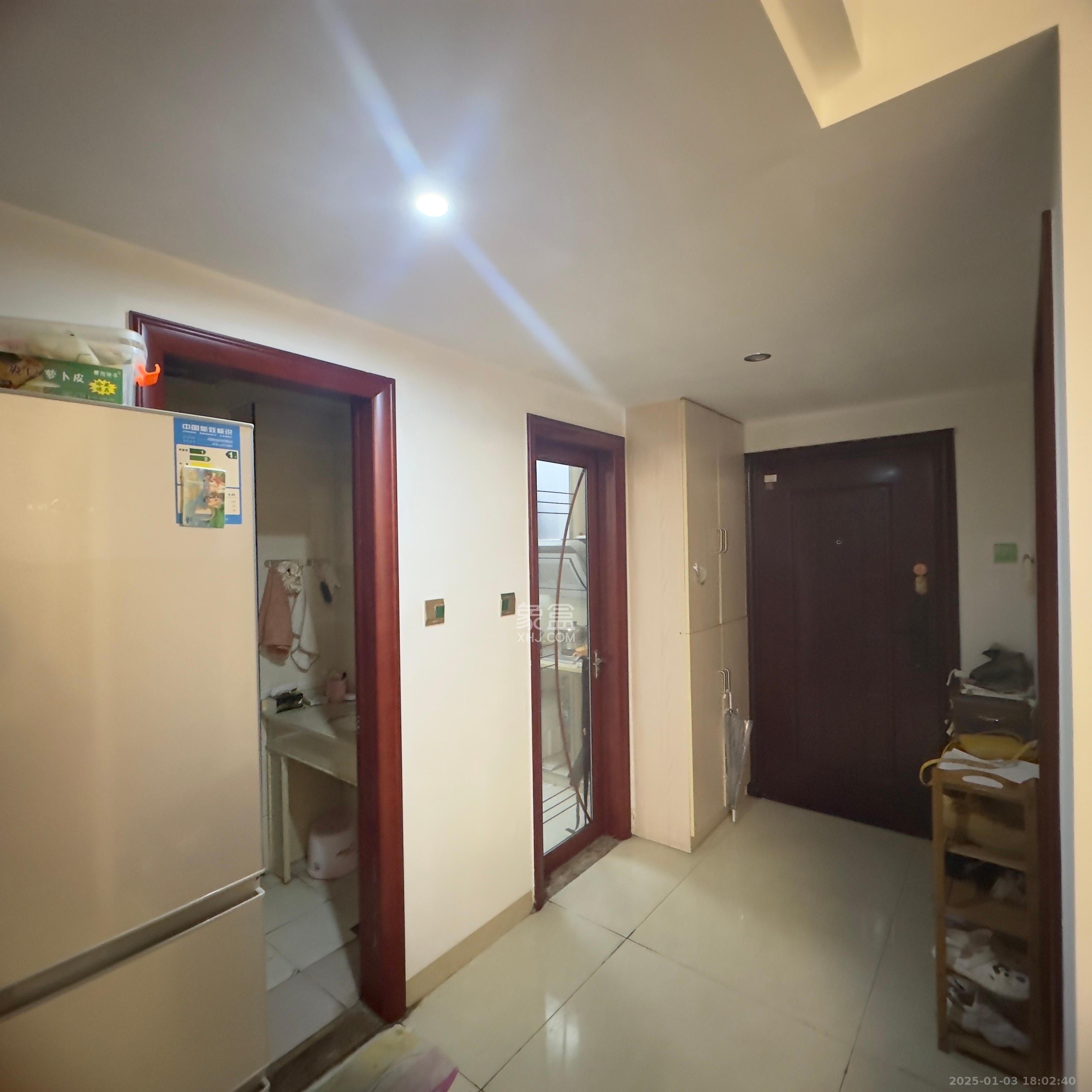 锦泰东环国际 3室1厅1卫 2600.0元/月 锦泰东环国际 3室1厅1卫 2600.0元/月室内图