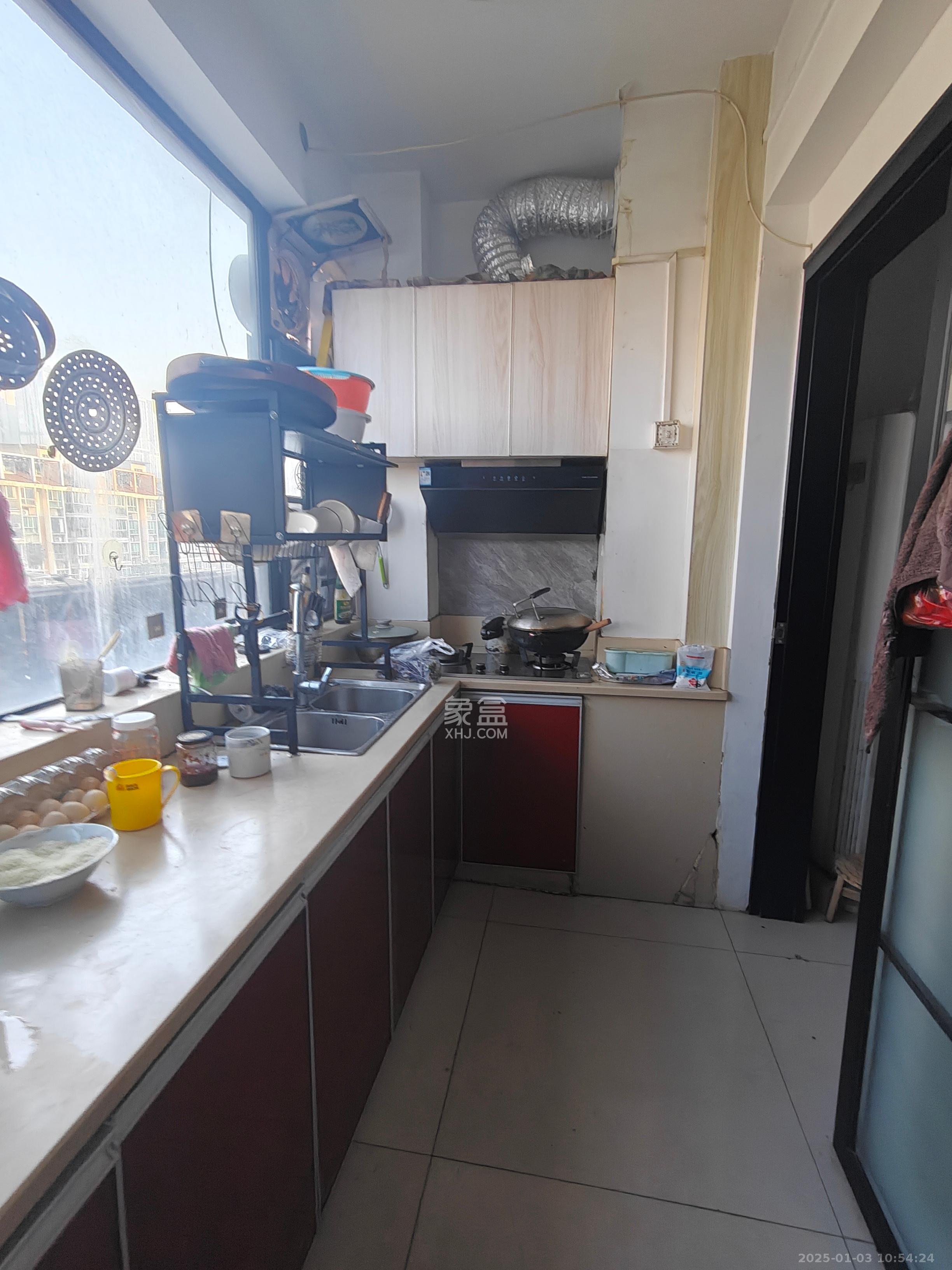 锦湘国际星城三期(锦绣苑) 2室1厅1卫 1900.0元/月 锦湘国际星城三期(锦绣苑) 2室1厅1卫 1900.0元/月室内图