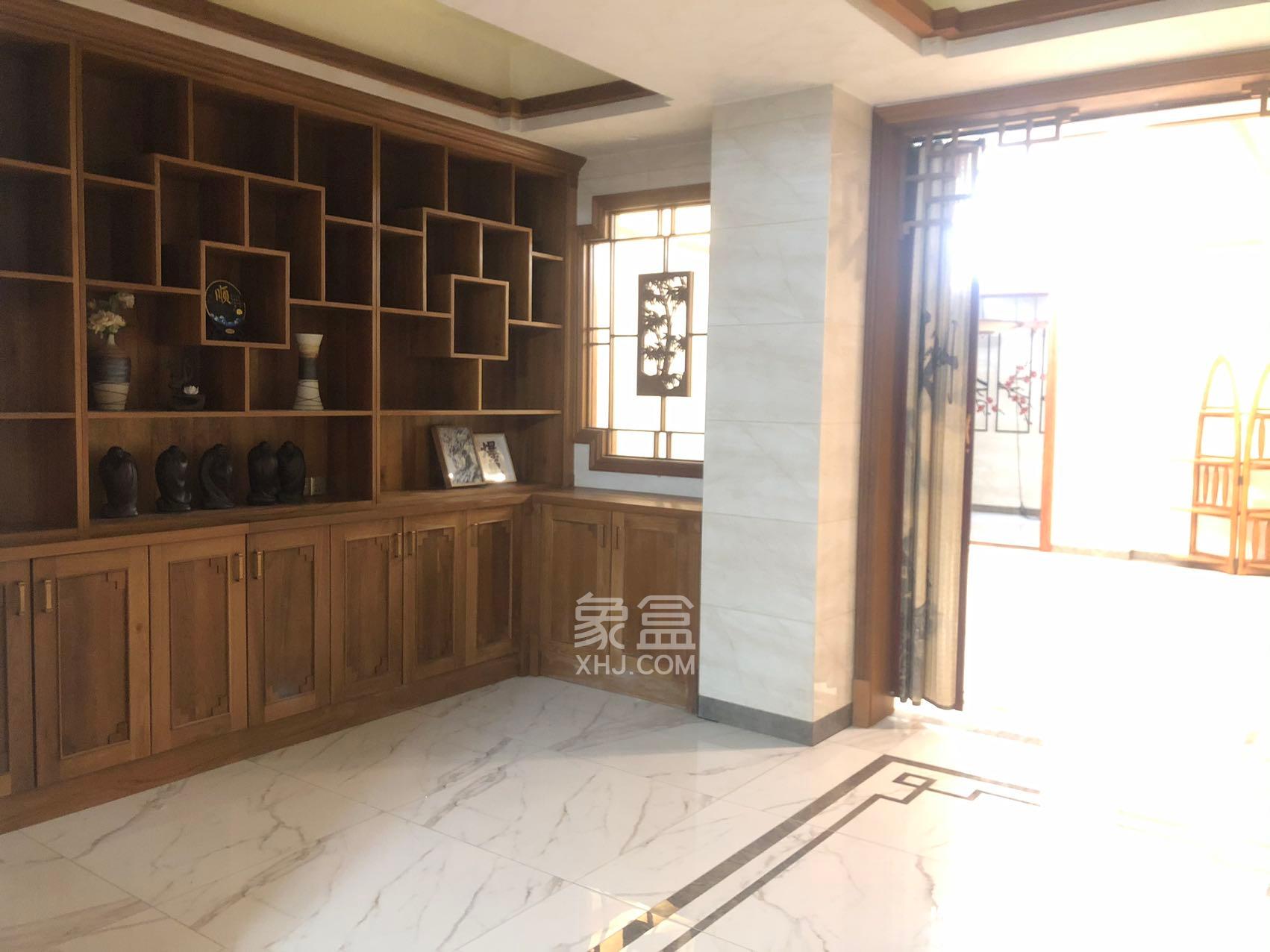 振业城一期 4室2厅2卫 4500.0元/月 振业城一期 4室2厅2卫 4500.0元/月室内图