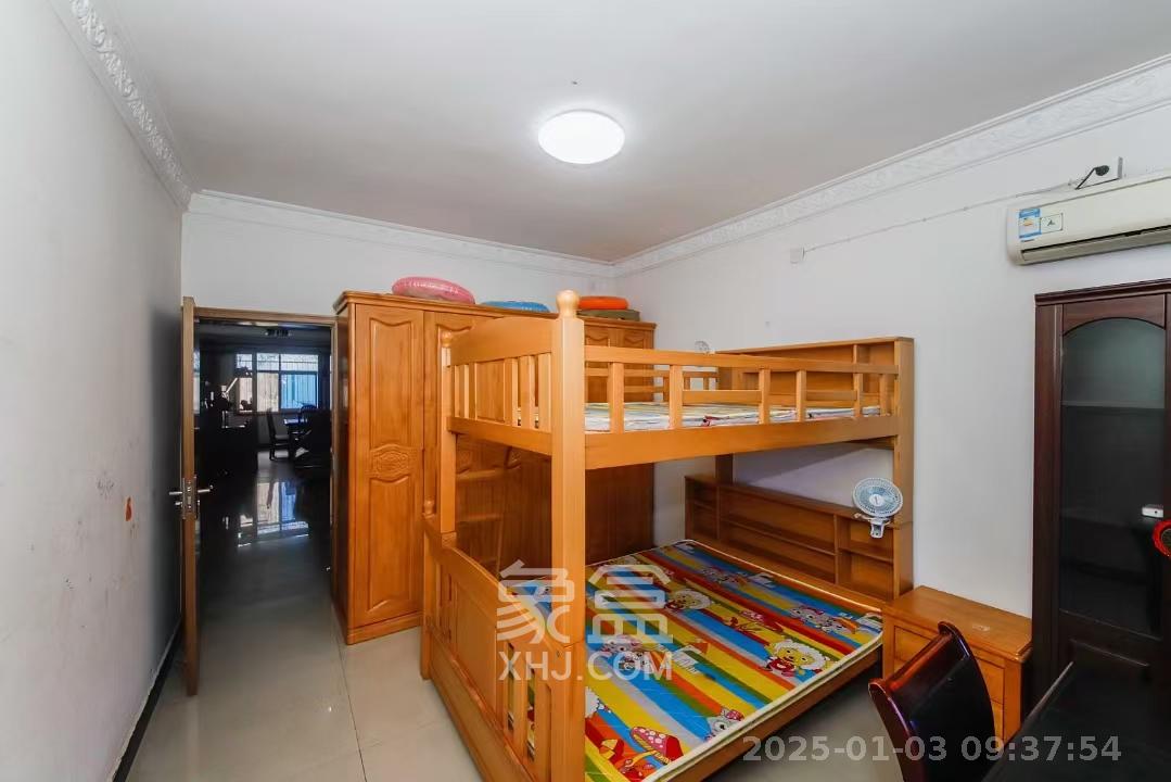 三里垅湘华小区 3室1厅1卫 1800.0元/月 三里垅湘华小区 3室1厅1卫 1800.0元/月室内图