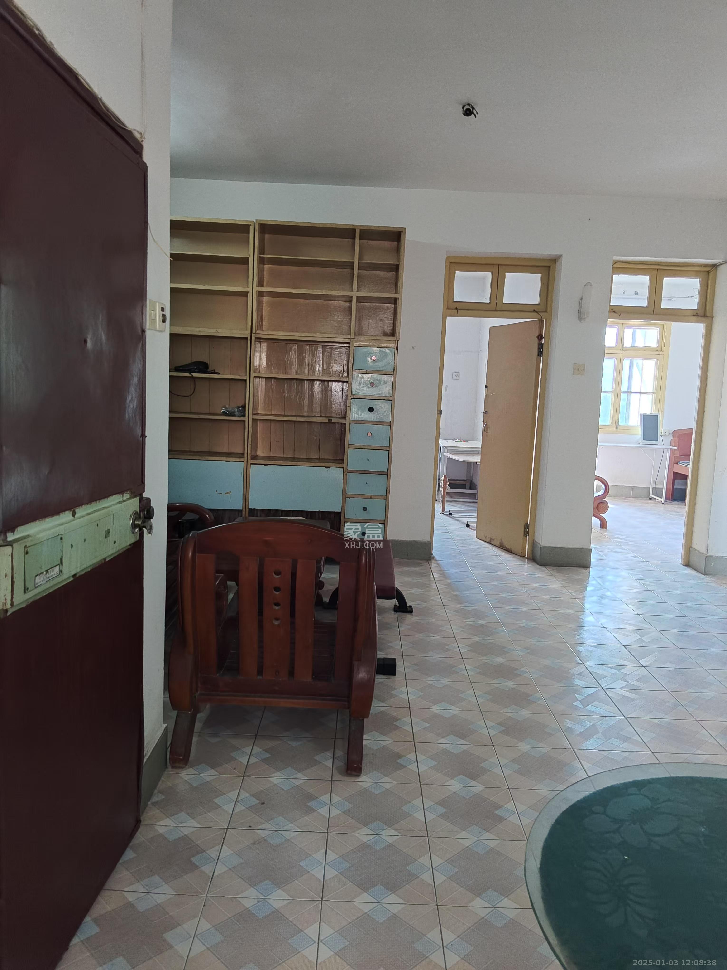 湘雅医学院(湘雅附一北院) 3室1厅1卫 2000.0元/月 湘雅医学院(湘雅附一北院) 3室1厅1卫 2000.0元/月室内图