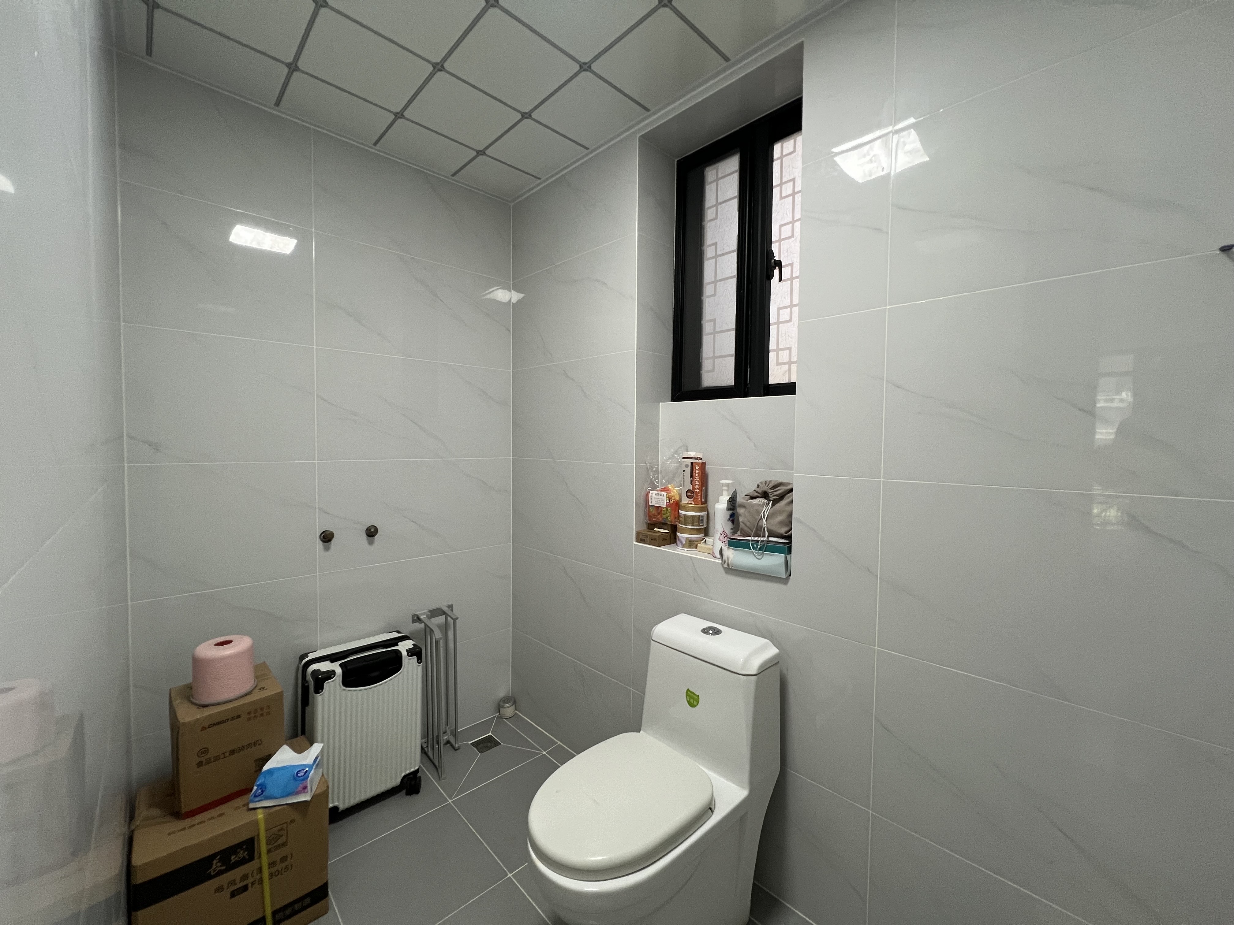 环强御景湾  3室2厅2卫    216.0万 环强御景湾  3室2厅2卫    216.0万室内图