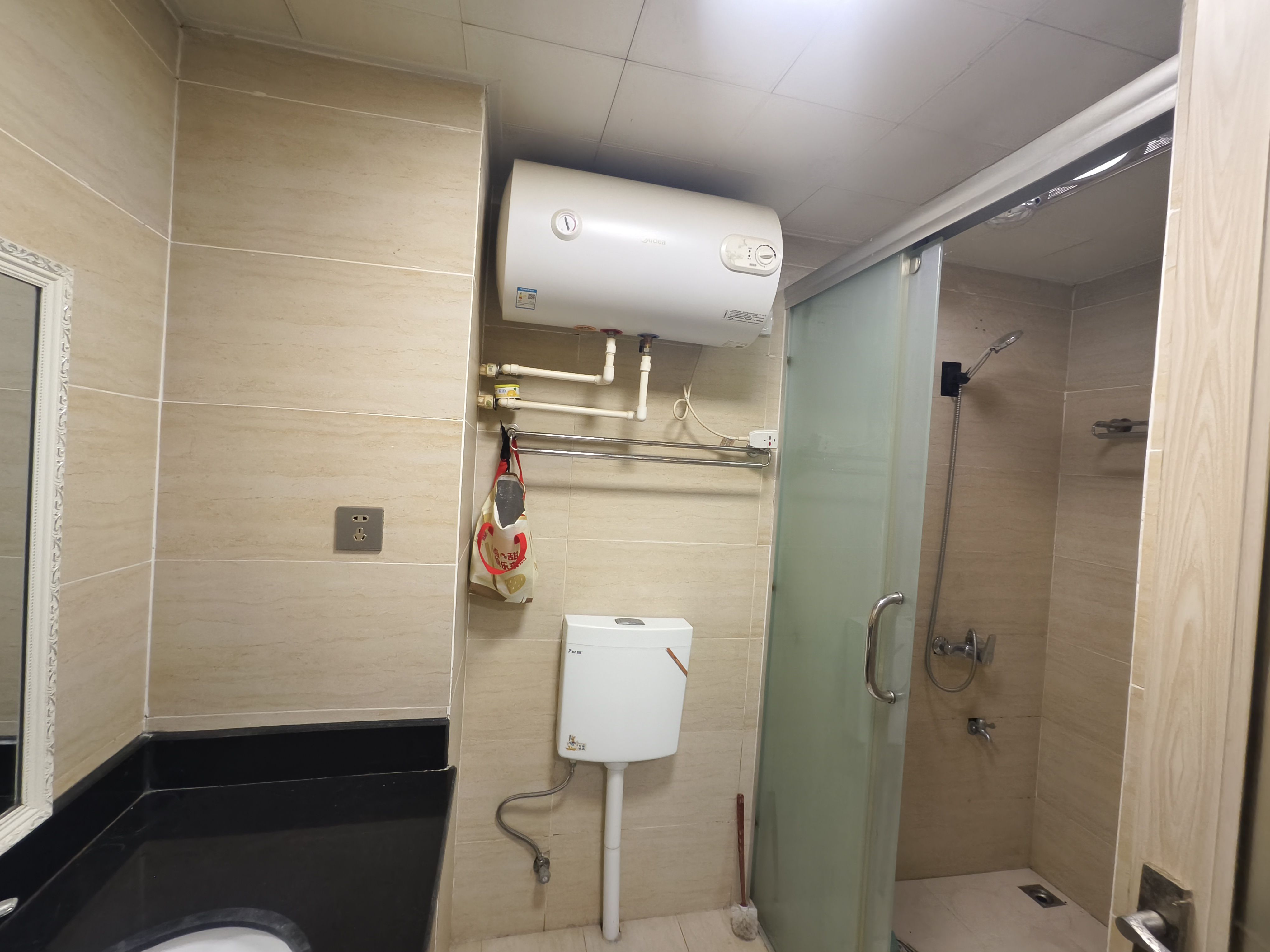 万豪城市花园  0室0厅0卫    1500.0元/月室内图