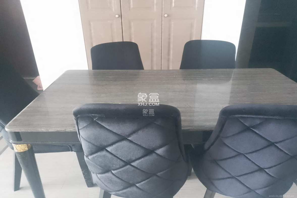 北辰定江洋 3室1厅2卫 9500.0元/月 北辰定江洋 3室1厅2卫 9500.0元/月室内图