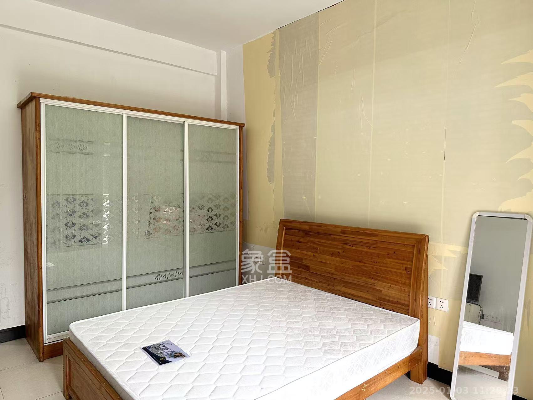 锦绣世家 1室1厅1卫 900.0元/月 锦绣世家 1室1厅1卫 900.0元/月室内图