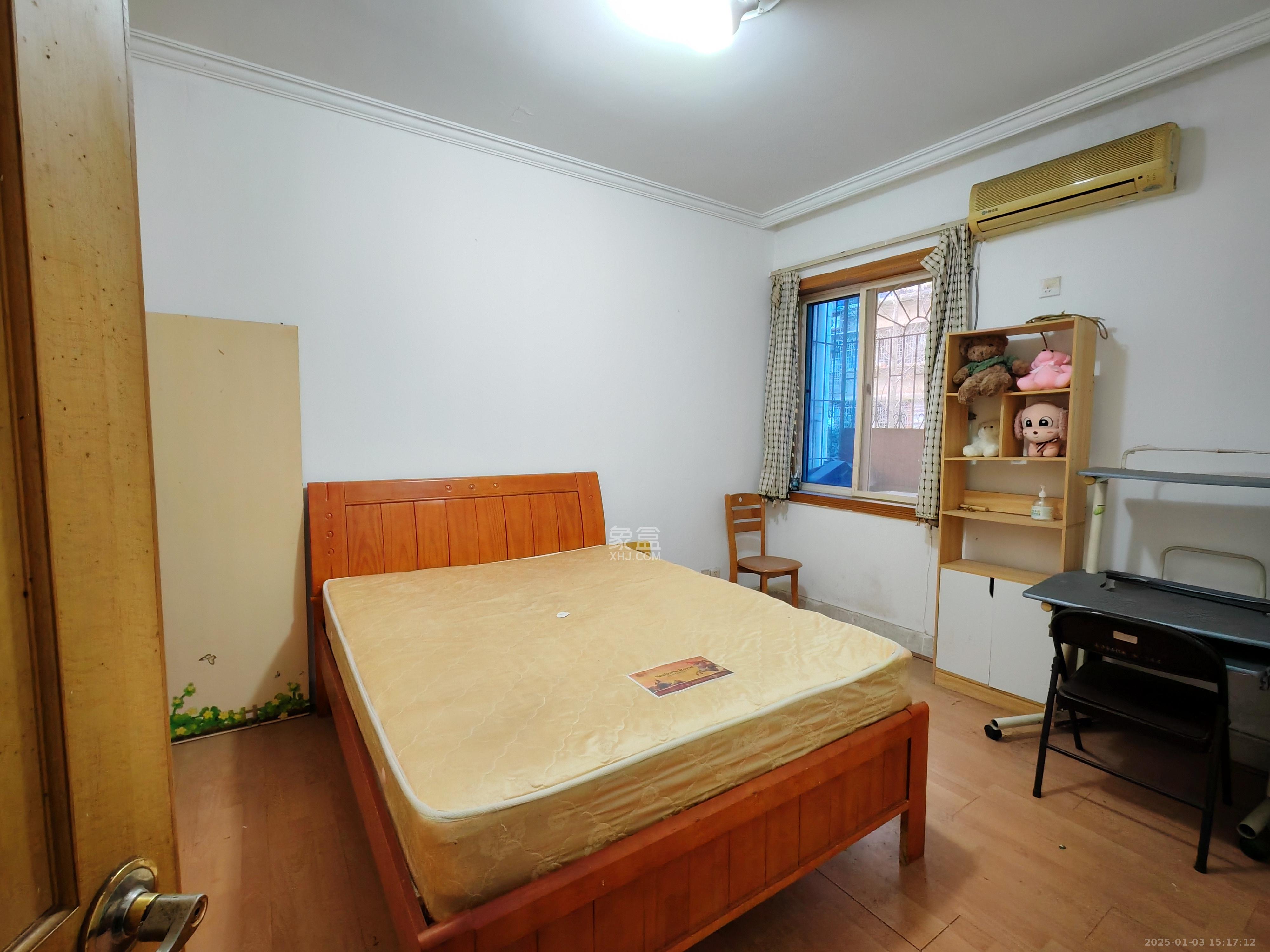 荷花园电信宿舍(天辰荷花苑)  2室2厅1卫    1900.0元/月 荷花园电信宿舍(天辰荷花苑)  2室2厅1卫    1900.0元/月室内图