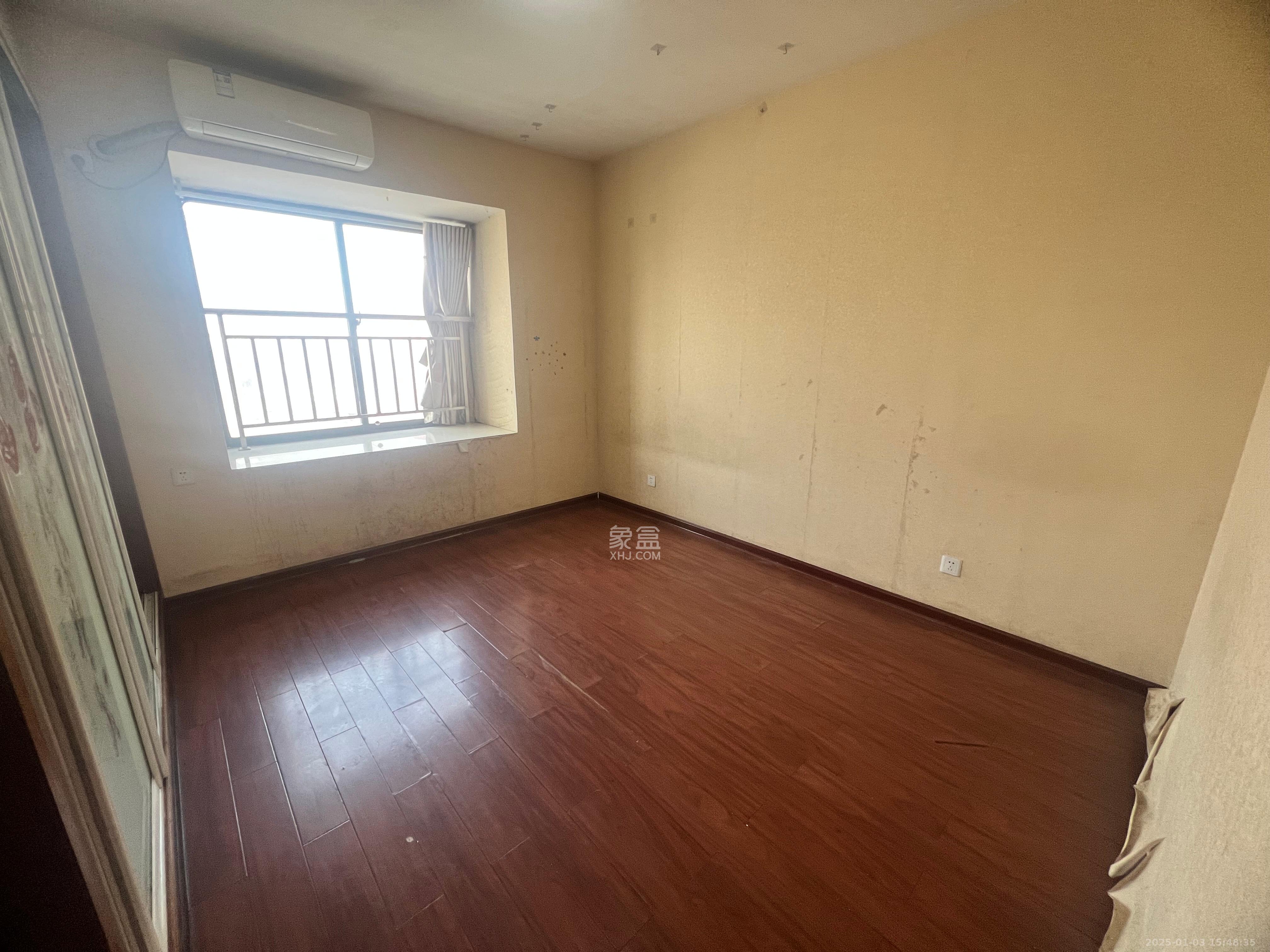 盛德碧瑞庭 3室2厅2卫 2200.0元/月 盛德碧瑞庭 3室2厅2卫 2200.0元/月室内图