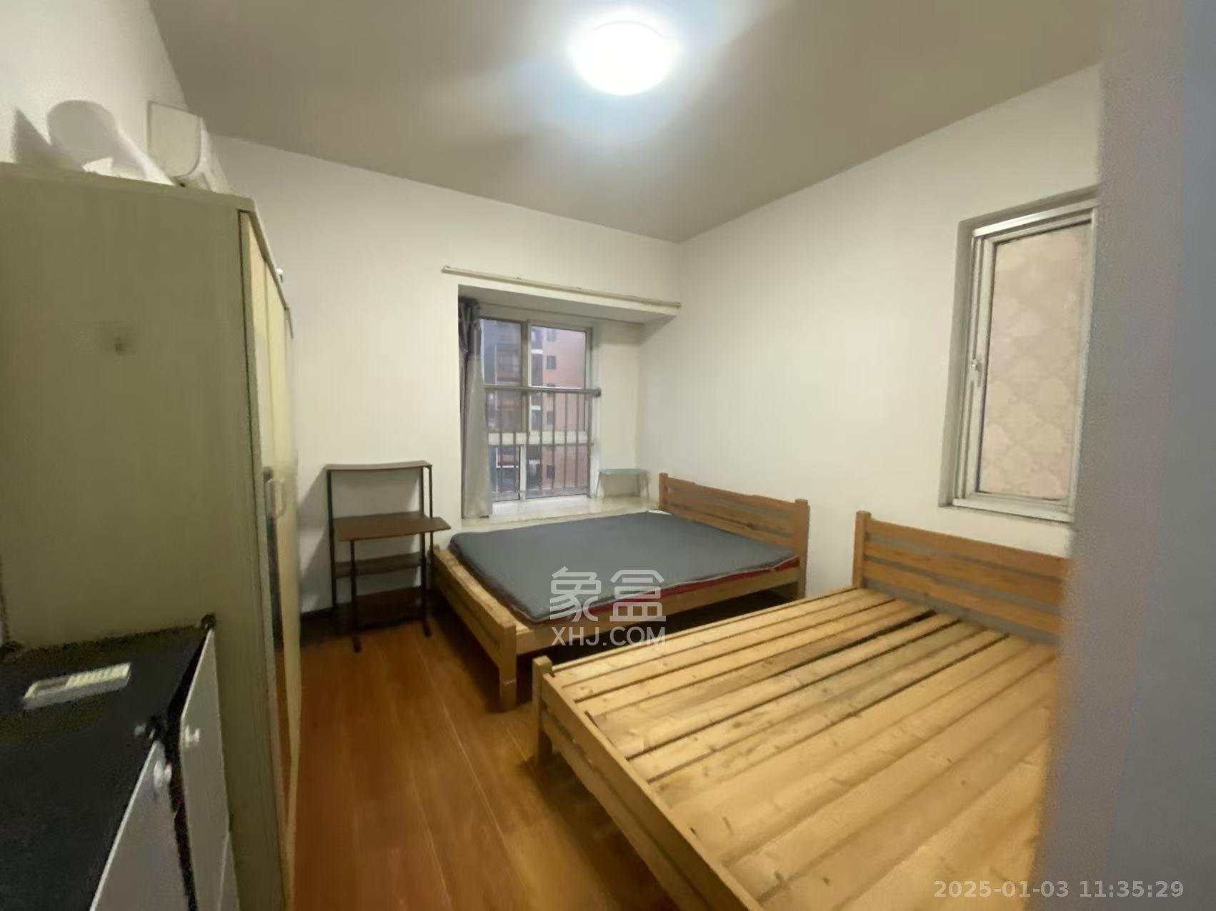 湘府十城(汇财御景湾新寓,汇财国际)  3室2厅1卫    1700.0元/月 湘府十城(汇财御景湾新寓,汇财国际)  3室2厅1卫    1700.0元/月室内图