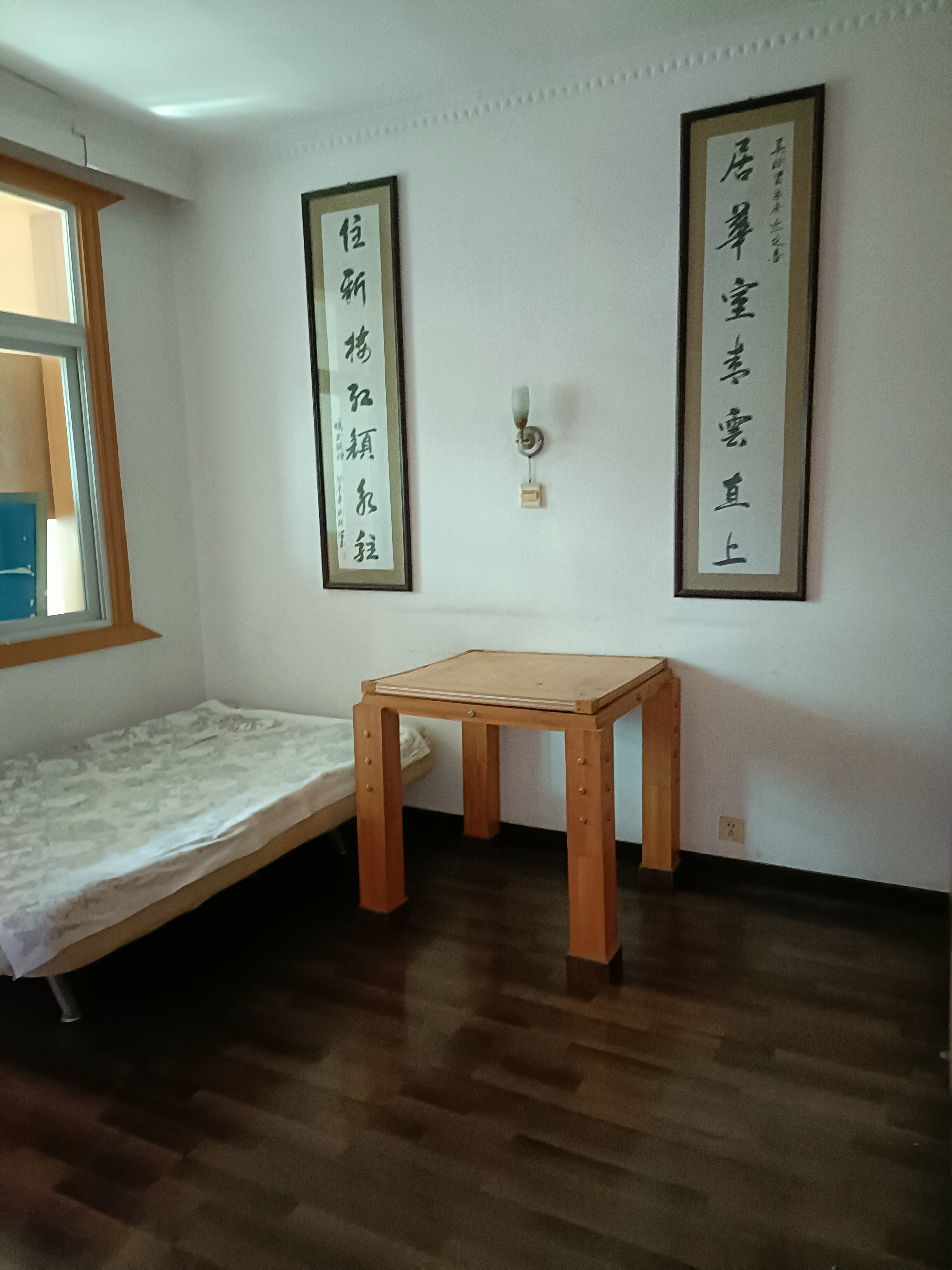 中兴农贸大市场 3室2厅2卫 1000.0元/月 中兴农贸大市场 3室2厅2卫 1000.0元/月室内图