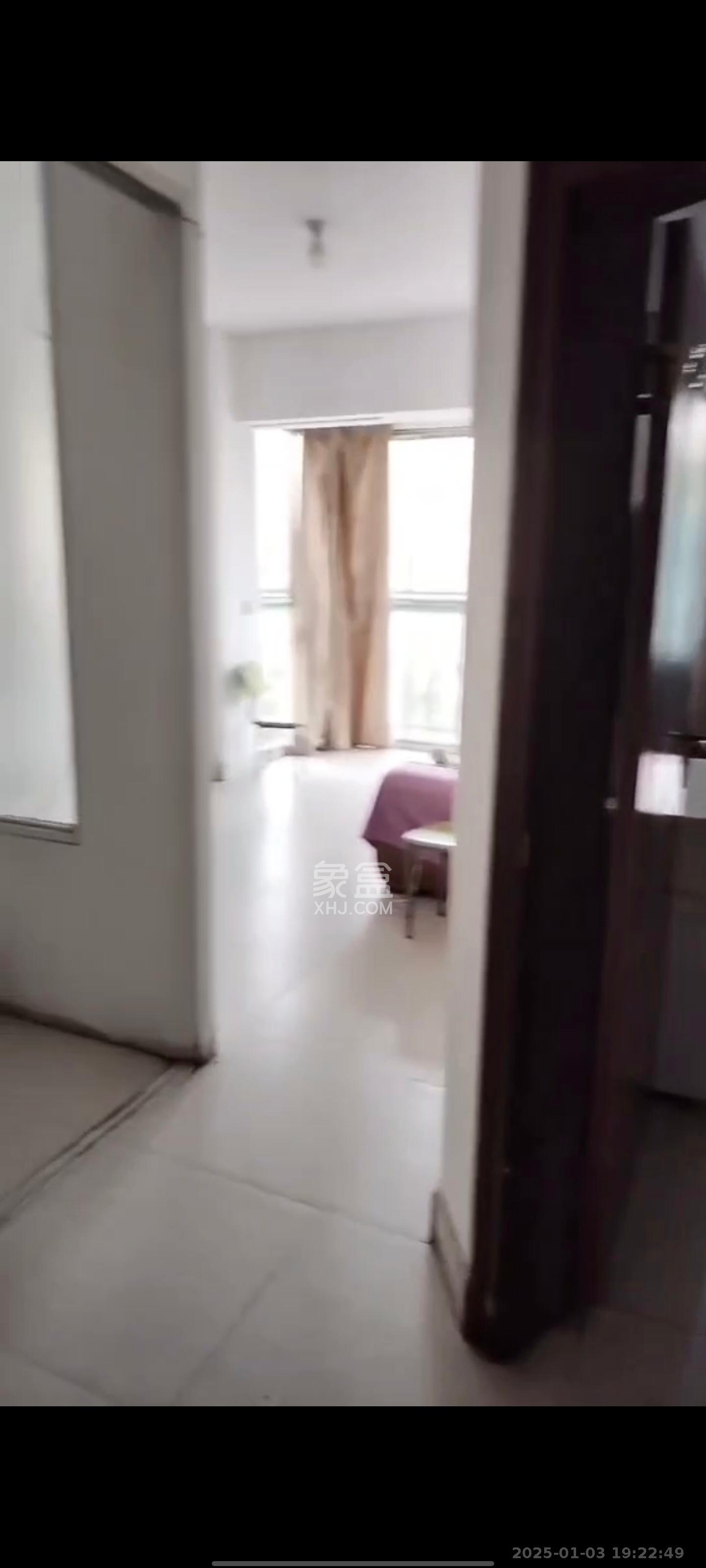 京豪大厦 1室1厅1卫 1400.0元/月 京豪大厦 1室1厅1卫 1400.0元/月室内图