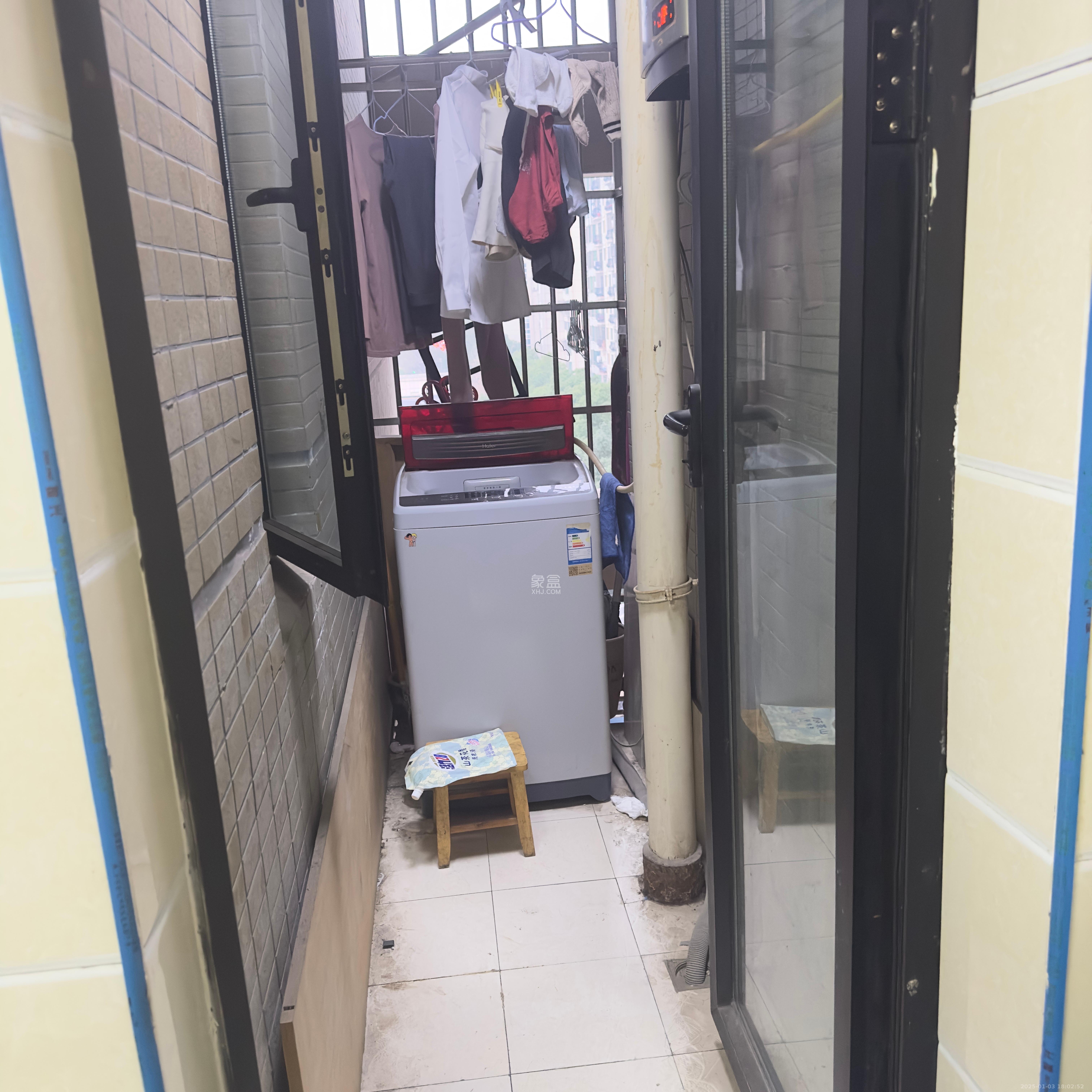 锦泰东环国际 3室1厅1卫 2600.0元/月 锦泰东环国际 3室1厅1卫 2600.0元/月室内图