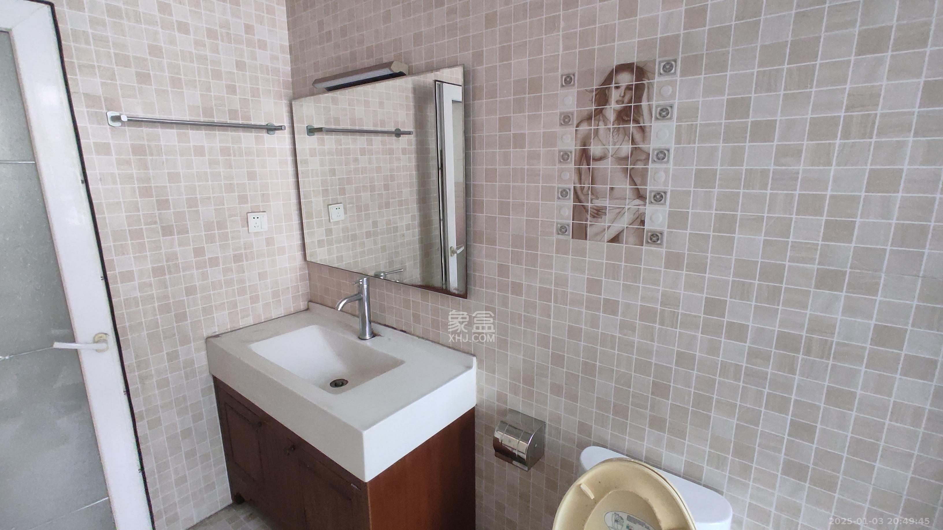 马王堆陶瓷建材新城 3室2厅1卫 2200.0元/月 马王堆陶瓷建材新城 3室2厅1卫 2200.0元/月室内图