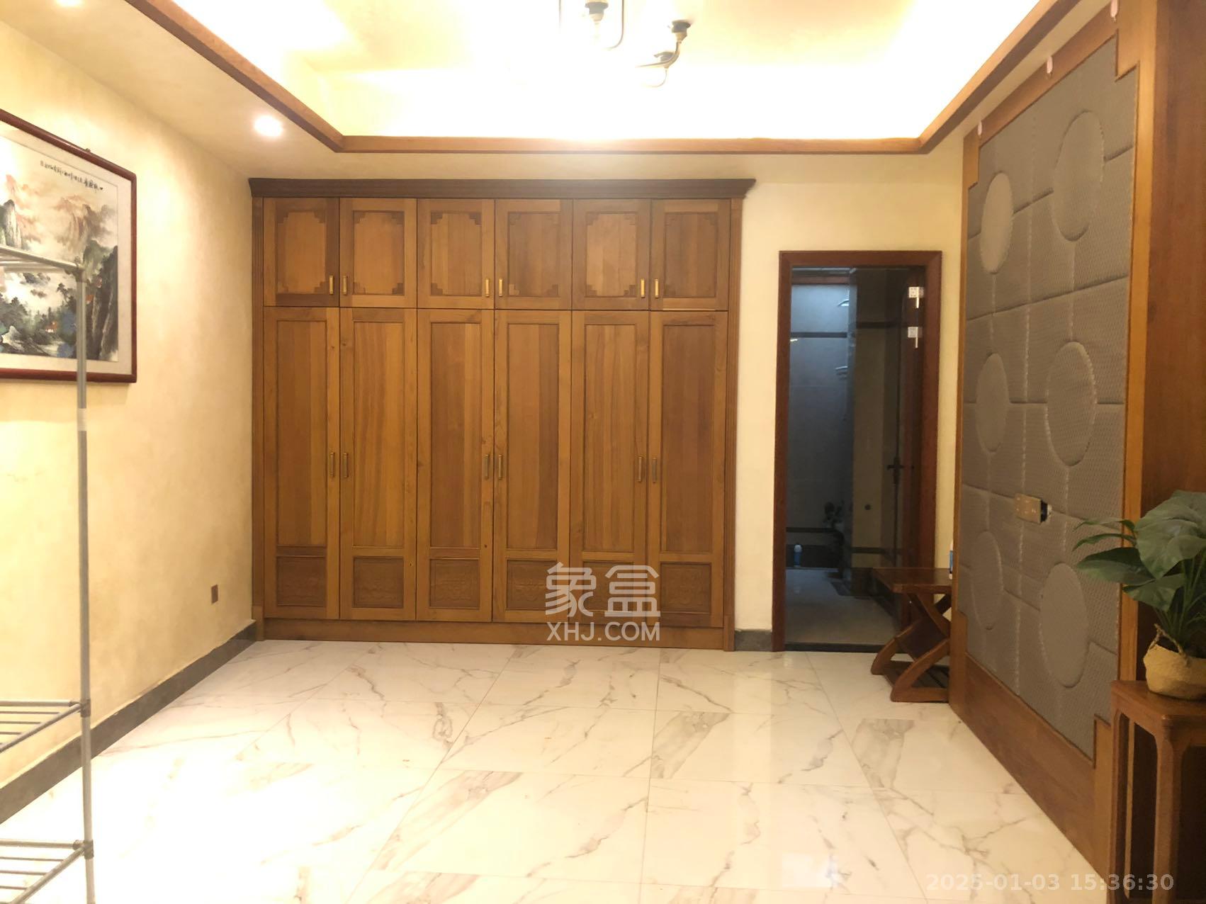 振业城一期 4室2厅2卫 4500.0元/月 振业城一期 4室2厅2卫 4500.0元/月室内图