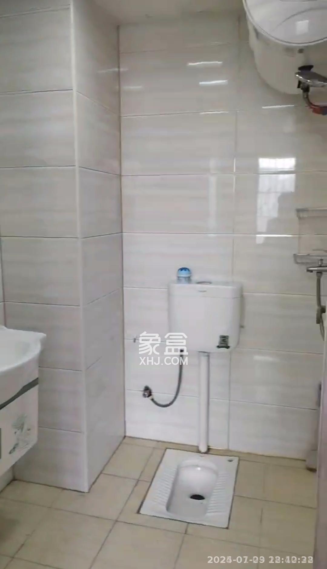 嘉顺苑 1室1厅1卫 2400.00元/月 嘉顺苑 1室1厅1卫 2400.00元/月室内图