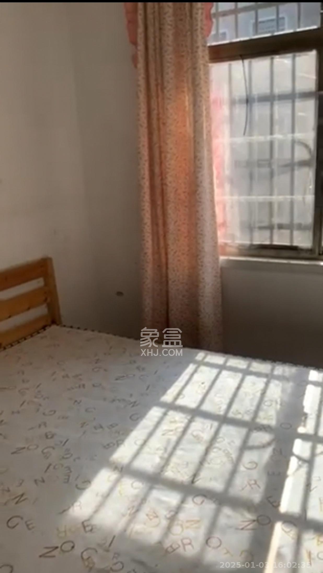 黄鹤小区2片  1室0厅0卫    1500.0元/月室内图