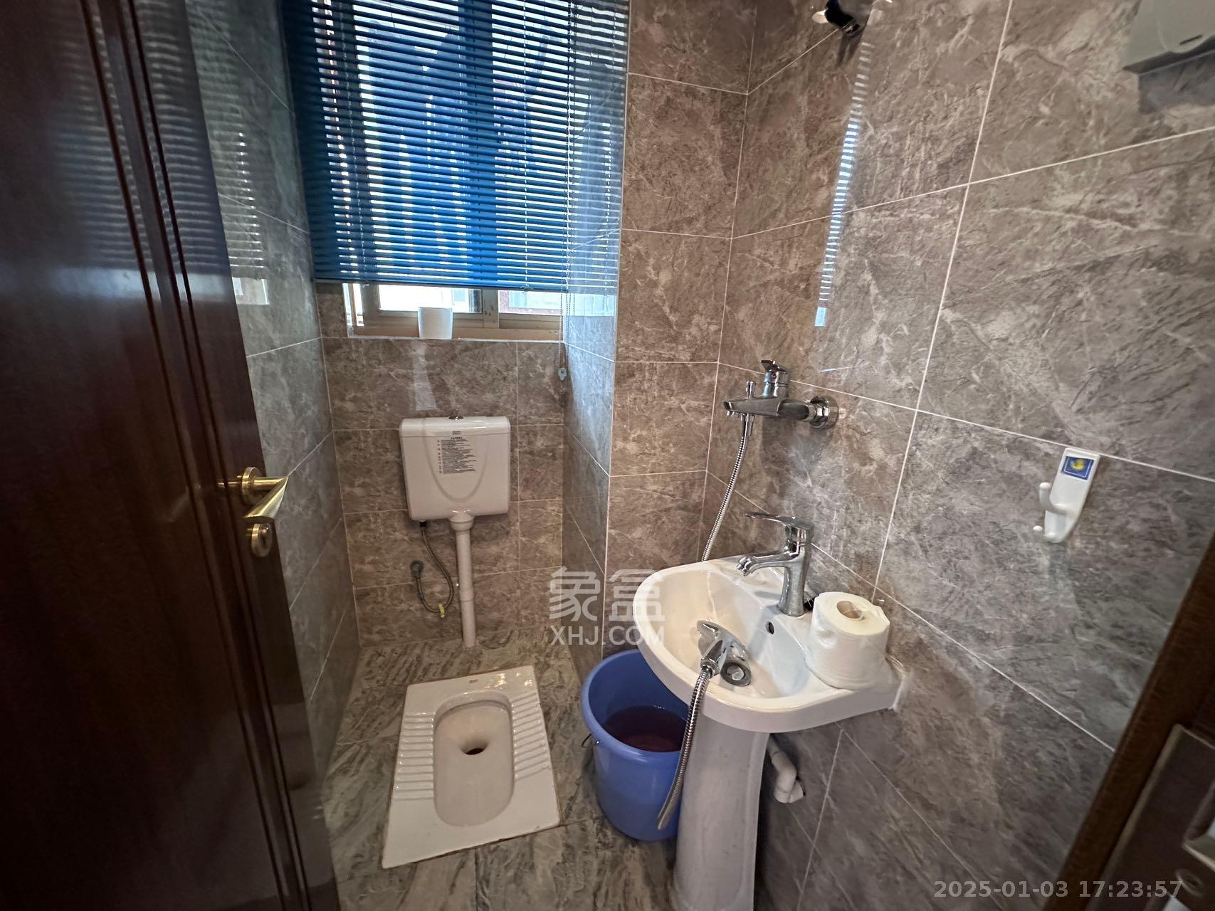 恒大御景半岛湘江苑(恒大御景半岛一期) 3室2厅3卫 5200.0元/月 恒大御景半岛湘江苑(恒大御景半岛一期) 3室2厅3卫 5200.0元/月室内图