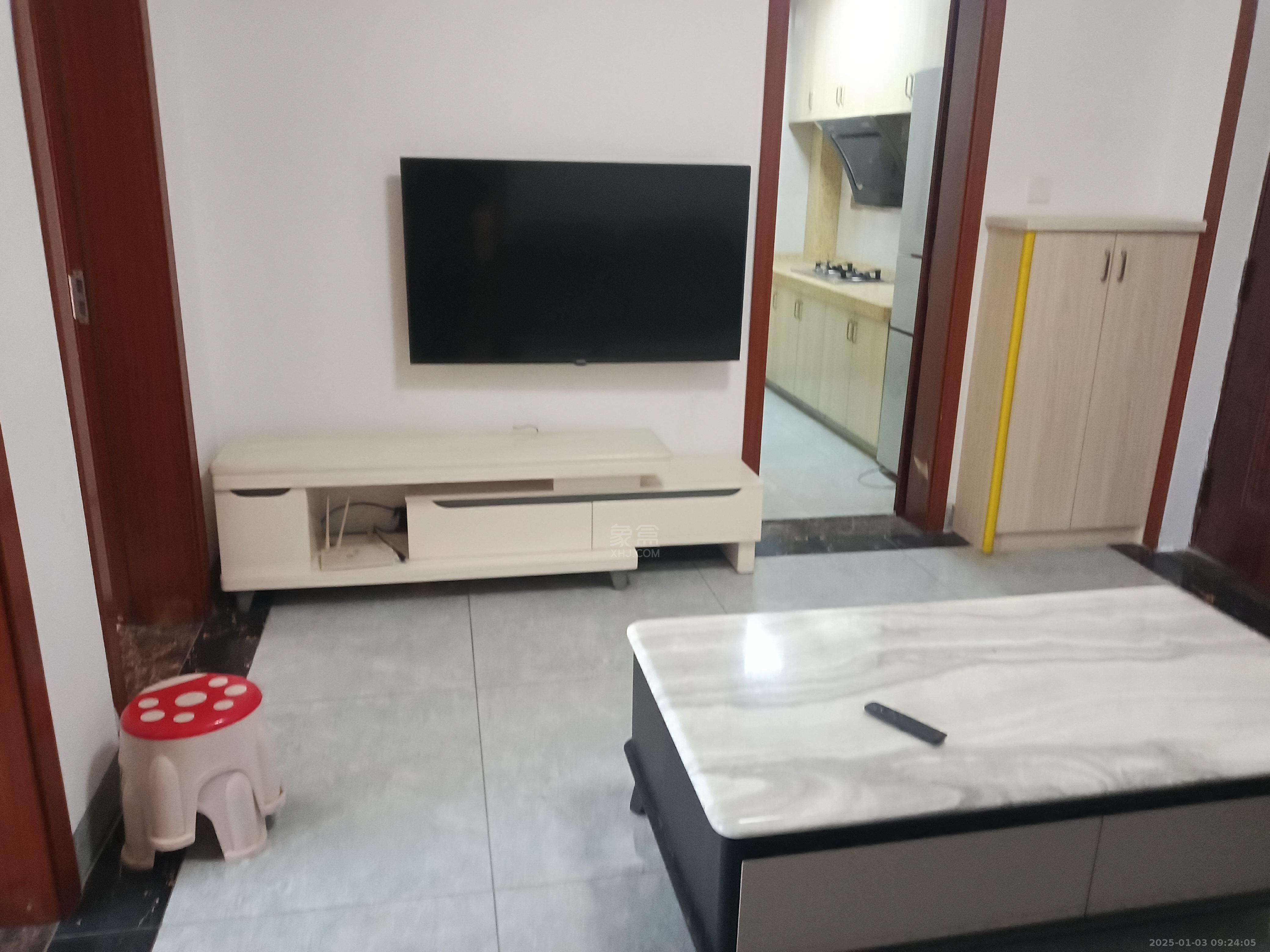 流金岁月-华晨国际 2室2厅1卫 2300.0元/月 流金岁月-华晨国际 2室2厅1卫 2300.0元/月室内图