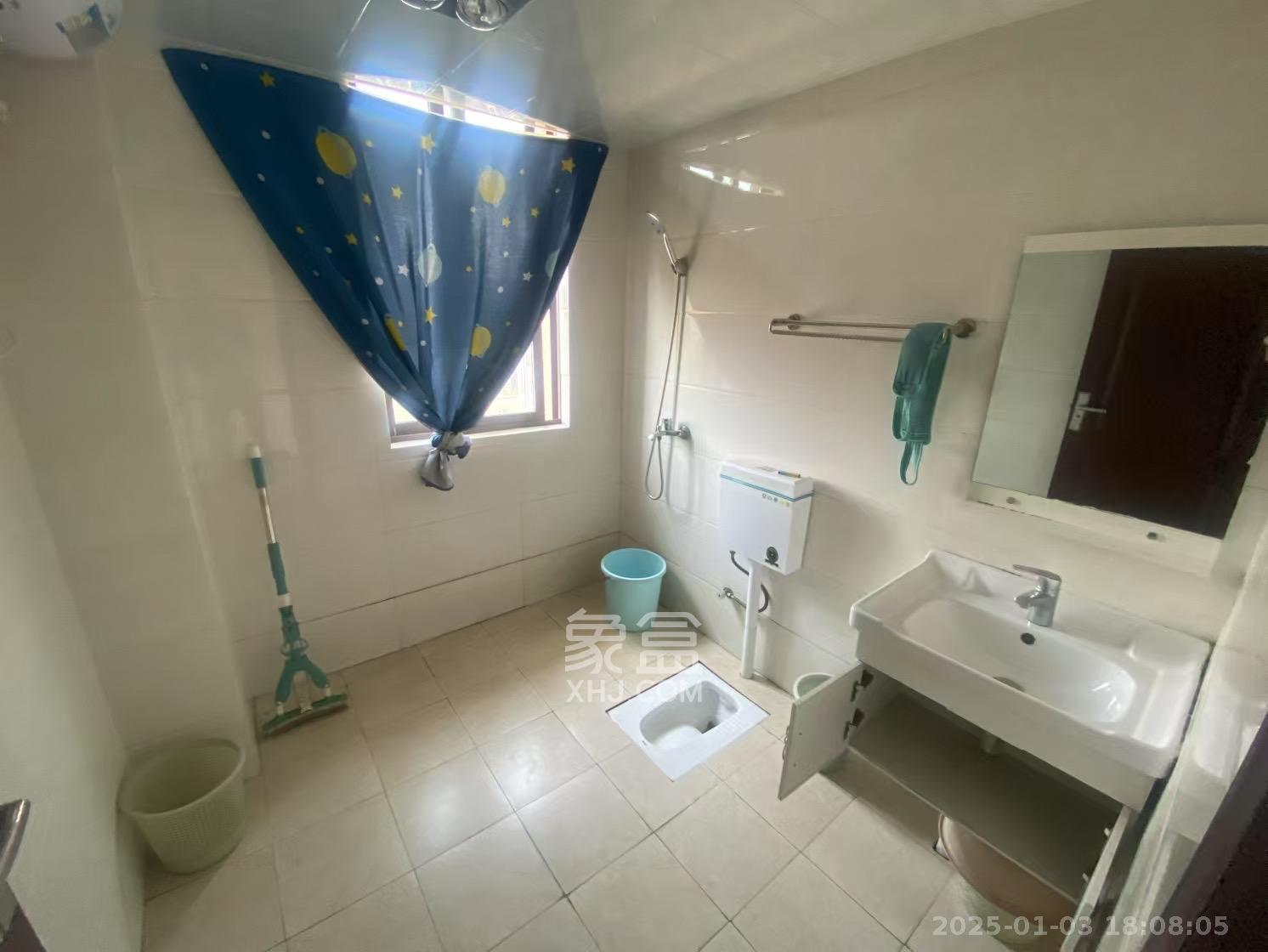 乐尚城 5室1厅1卫 2800.0元/月 乐尚城 5室1厅1卫 2800.0元/月室内图