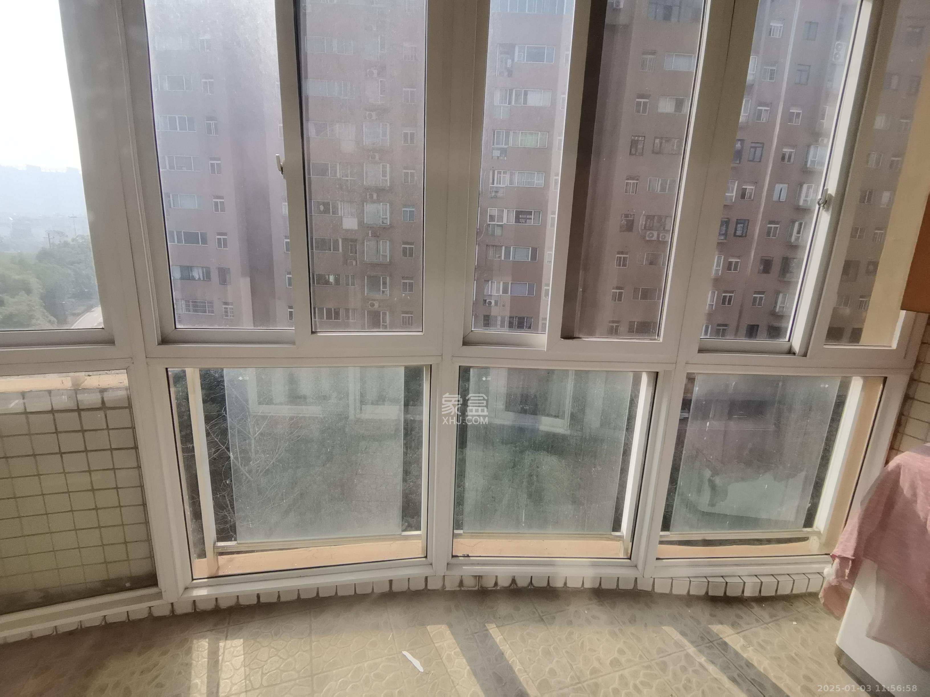 阳光嘉园 4室2厅3卫 4200.0元/月 阳光嘉园 4室2厅3卫 4200.0元/月室内图