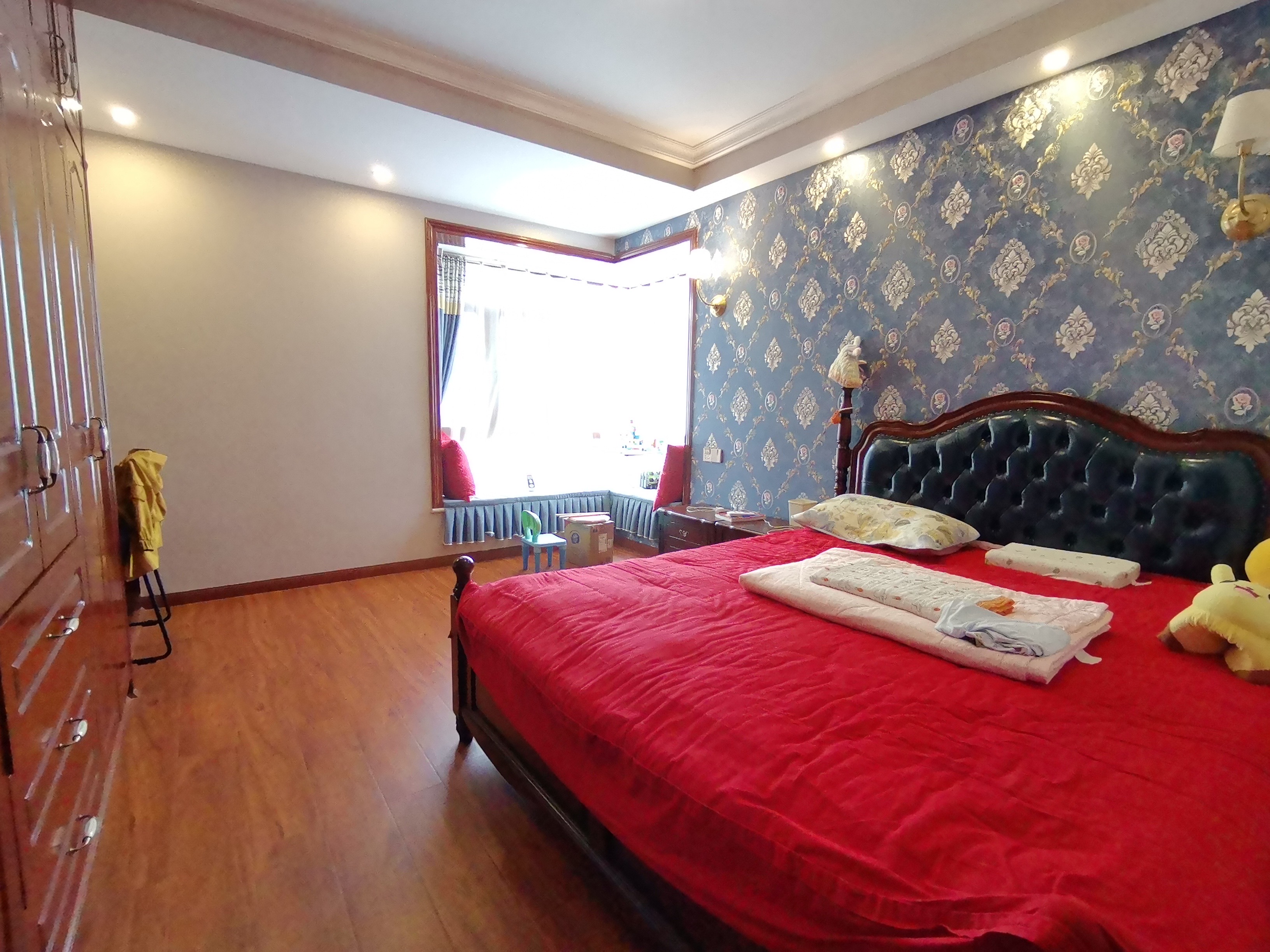 财富家园  3室2厅2卫    86.8万 财富家园  3室2厅2卫    86.8万客厅