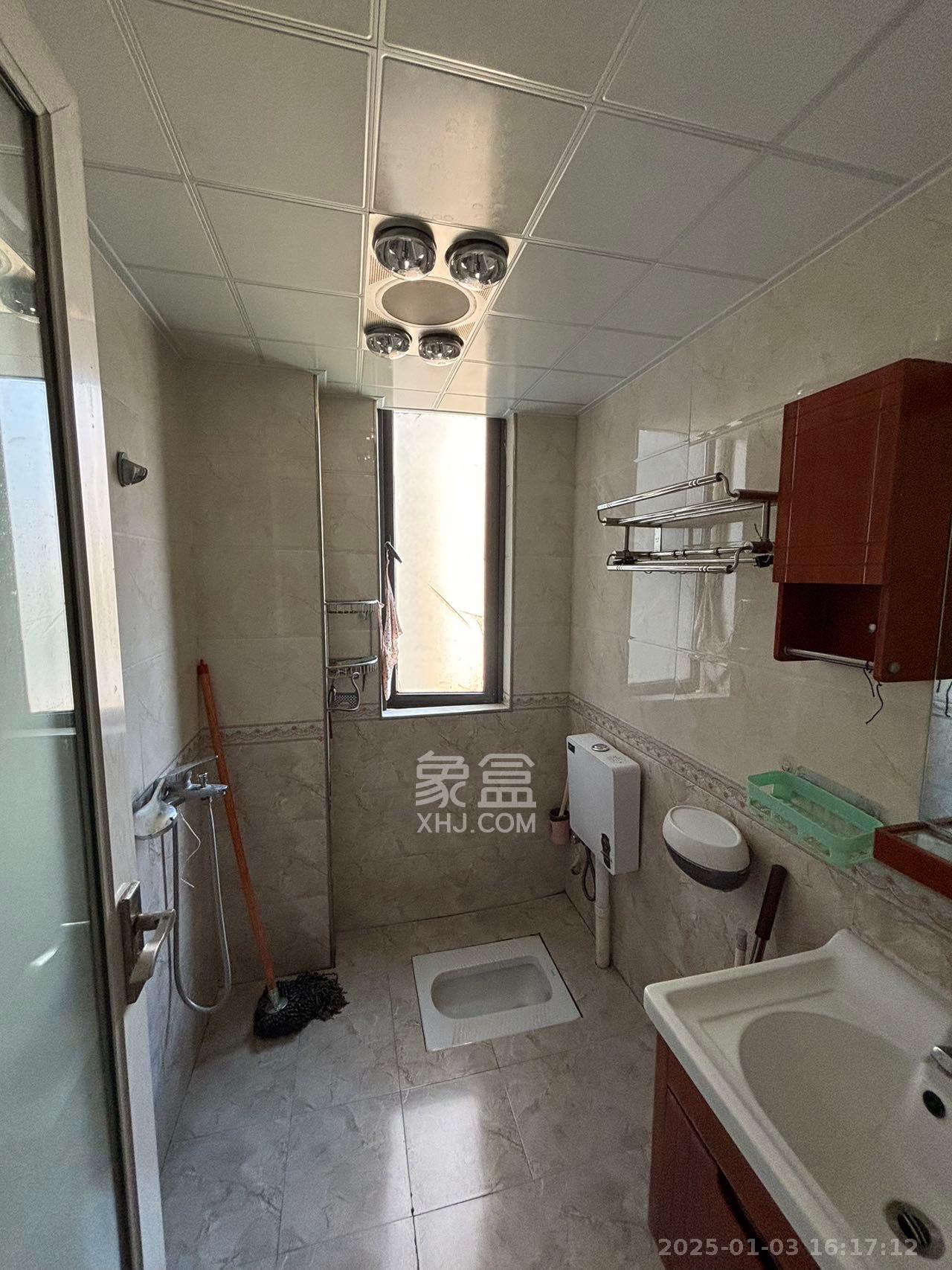 华悦城 2室2厅1卫 2000.0元/月 华悦城 2室2厅1卫 2000.0元/月室内图