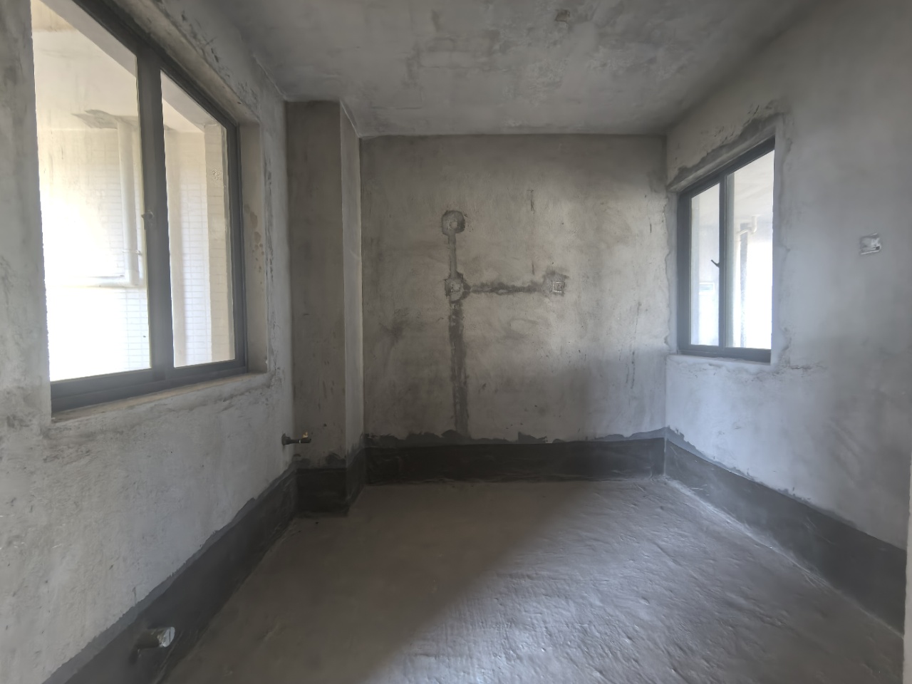 五源河公寓C区  3室2厅2卫    175.0万 五源河公寓C区  3室2厅2卫    175.0万室内图