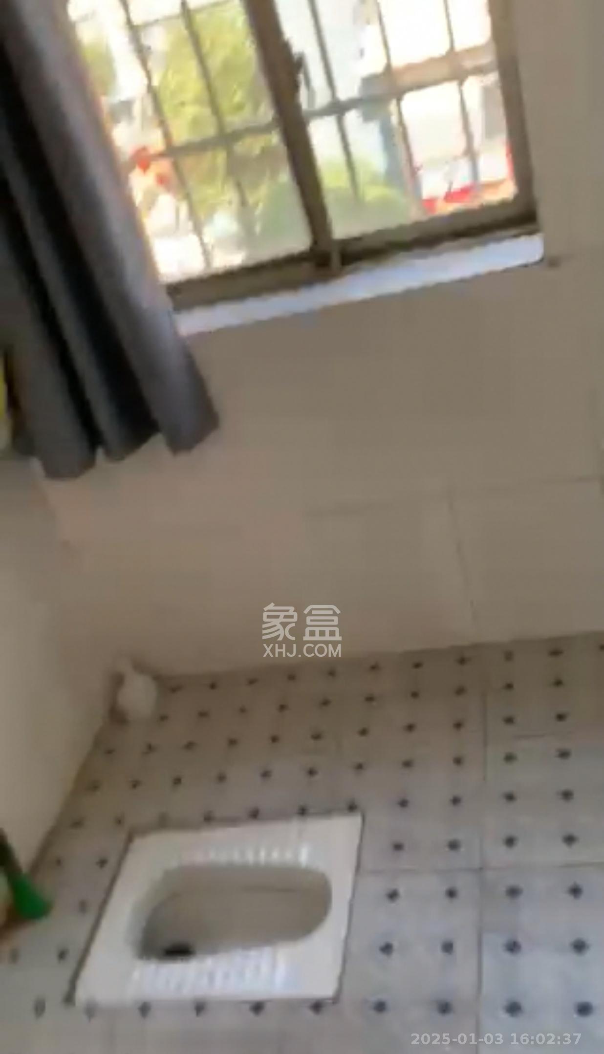 黄鹤小区2片  1室0厅0卫    1500.0元/月室内图