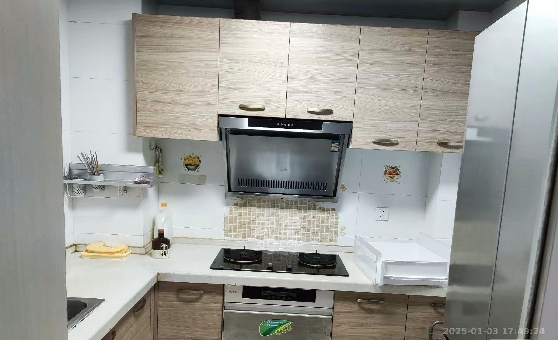 逸景苑 3室2厅0卫 1900.0元/月 逸景苑 3室2厅0卫 1900.0元/月室内图