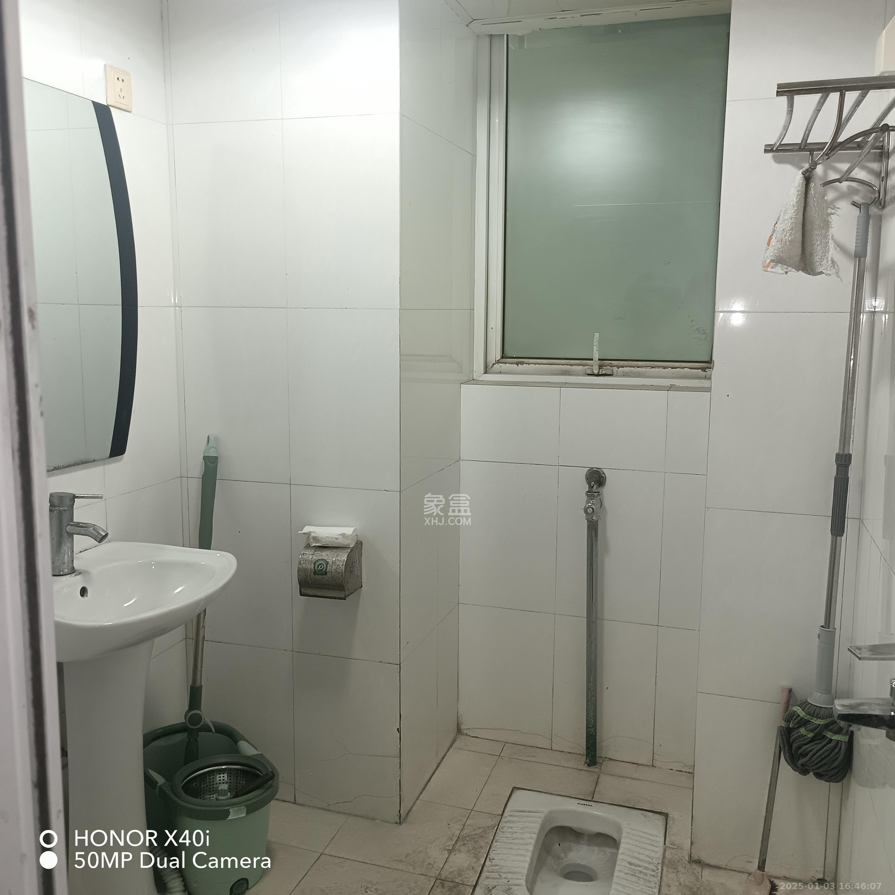 佳天国际新城 3室1厅1卫 2700.0元/月 佳天国际新城 3室1厅1卫 2700.0元/月室内图