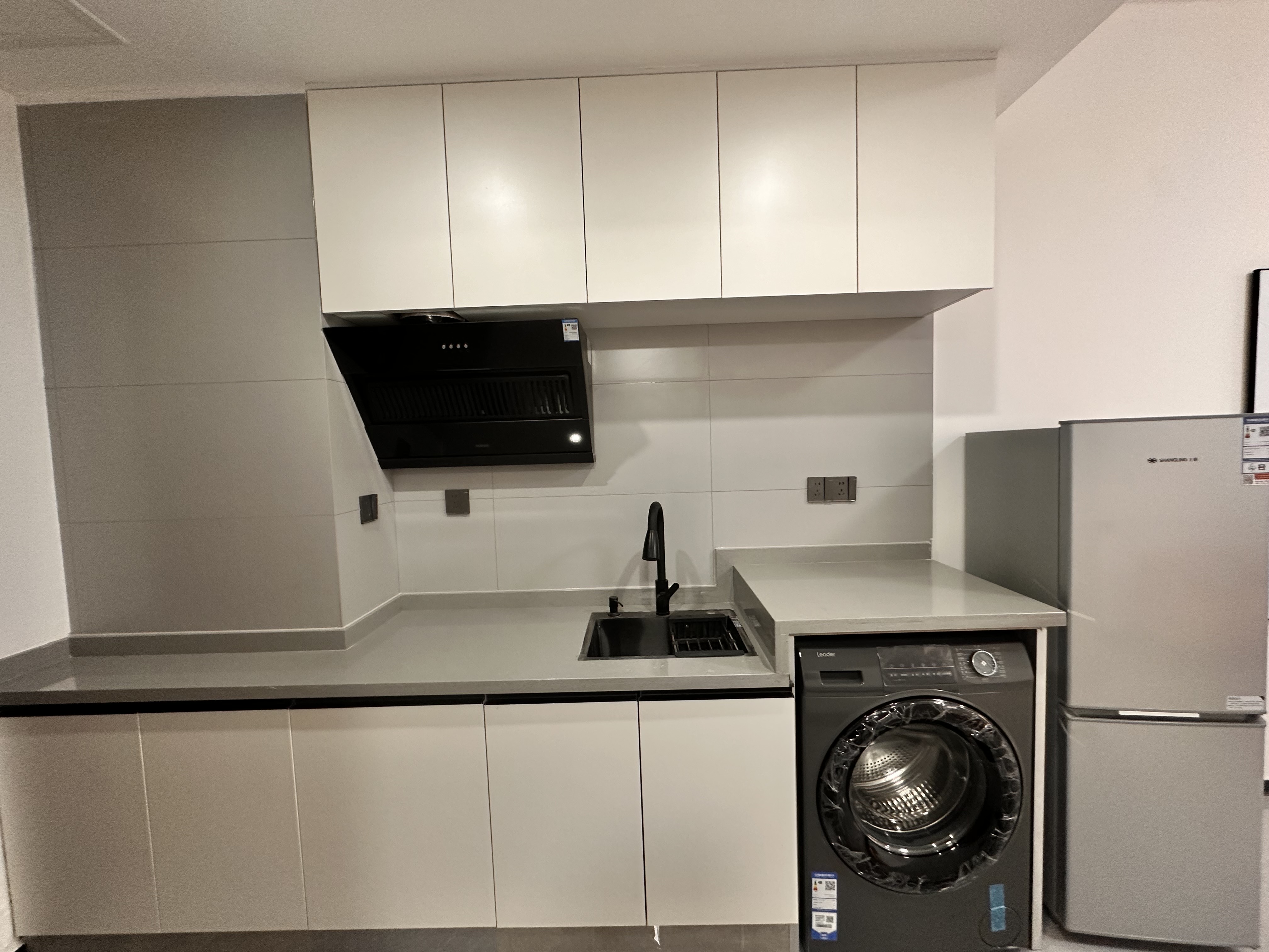 碧桂园衡州盛世 1室1厅1卫 1400.0元/月 碧桂园衡州盛世 1室1厅1卫 1400.0元/月室内图