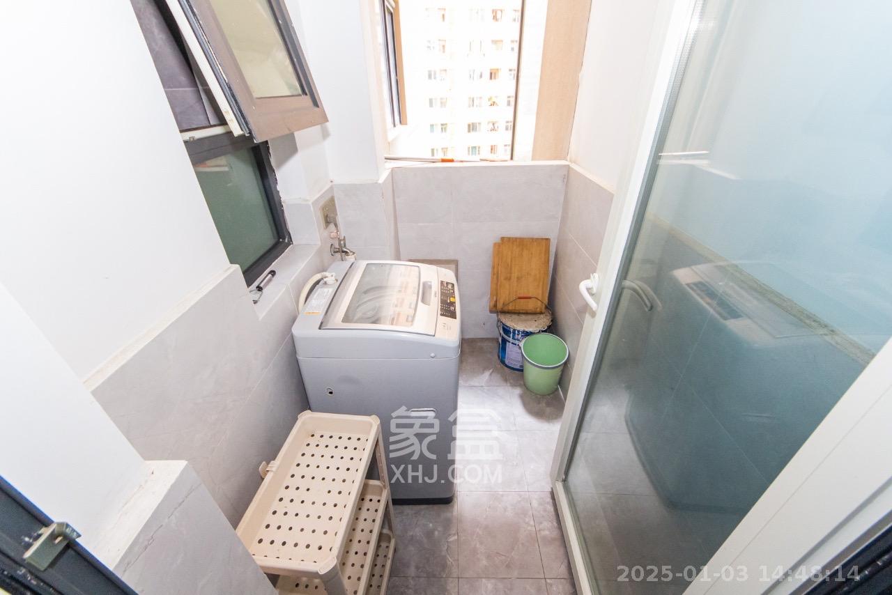 北辰三角洲E4区  3室2厅1卫   3200.00元/月室内图