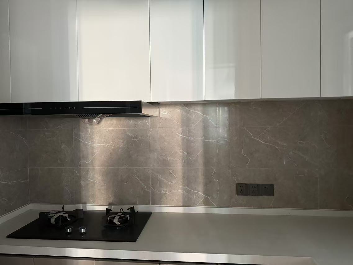 华润中心三期 4室2厅2卫 6500.0元/月 华润中心三期 4室2厅2卫 6500.0元/月室内图