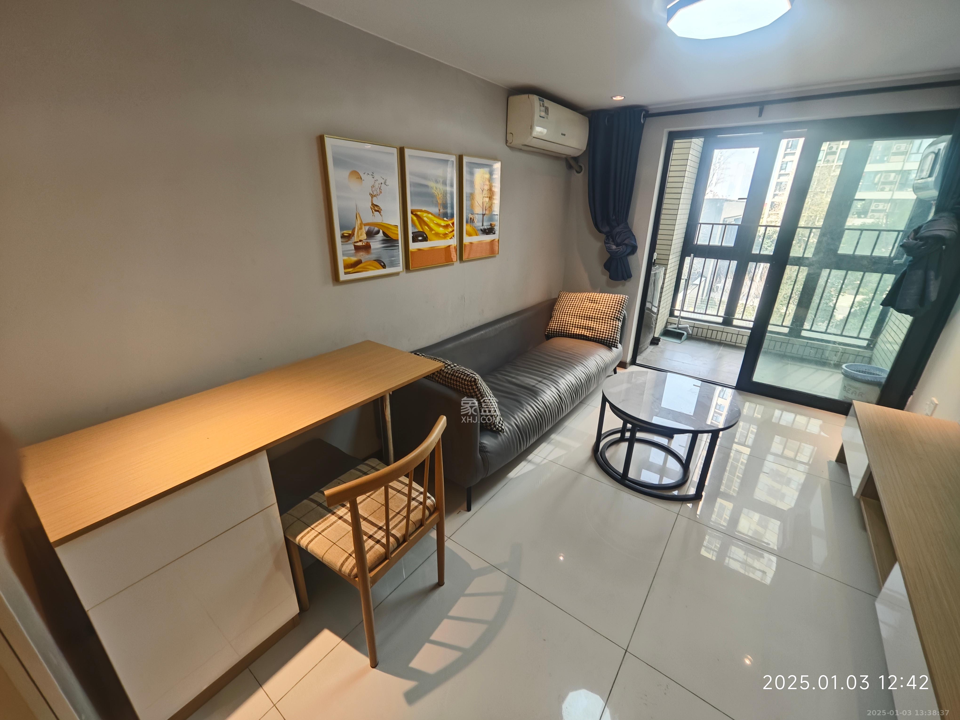 时代年华 2室1厅1卫 1500.0元/月 时代年华 2室1厅1卫 1500.0元/月室内图