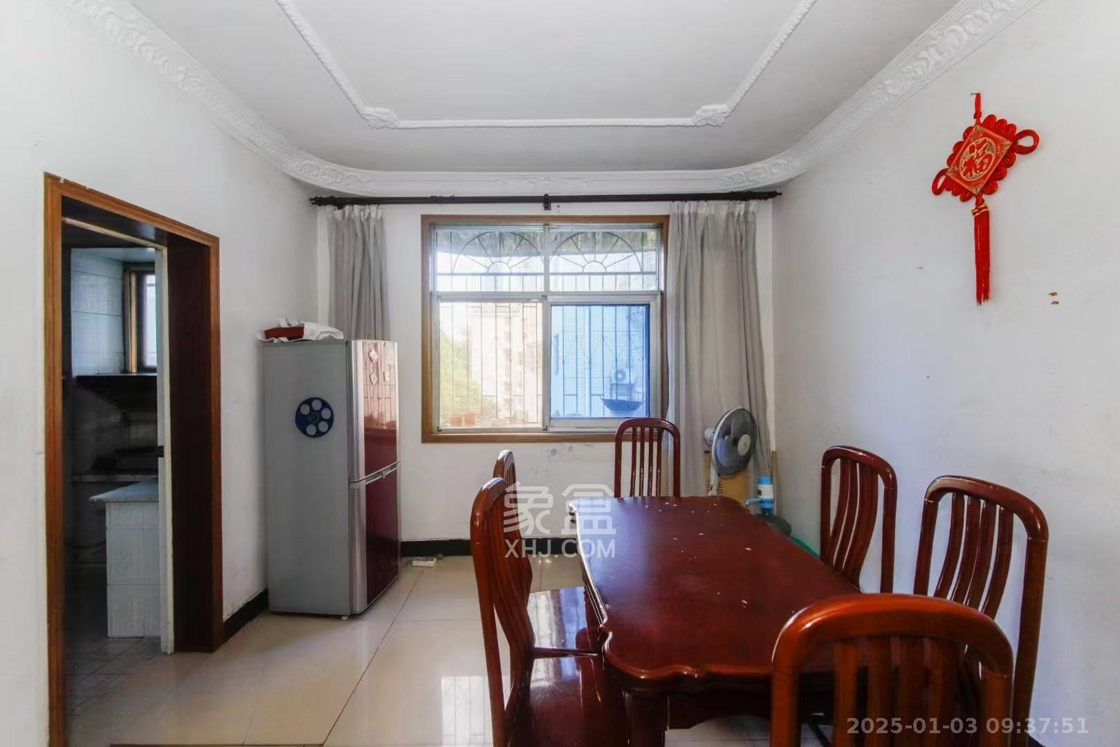 三里垅湘华小区 3室1厅1卫 1800.0元/月 三里垅湘华小区 3室1厅1卫 1800.0元/月室内图