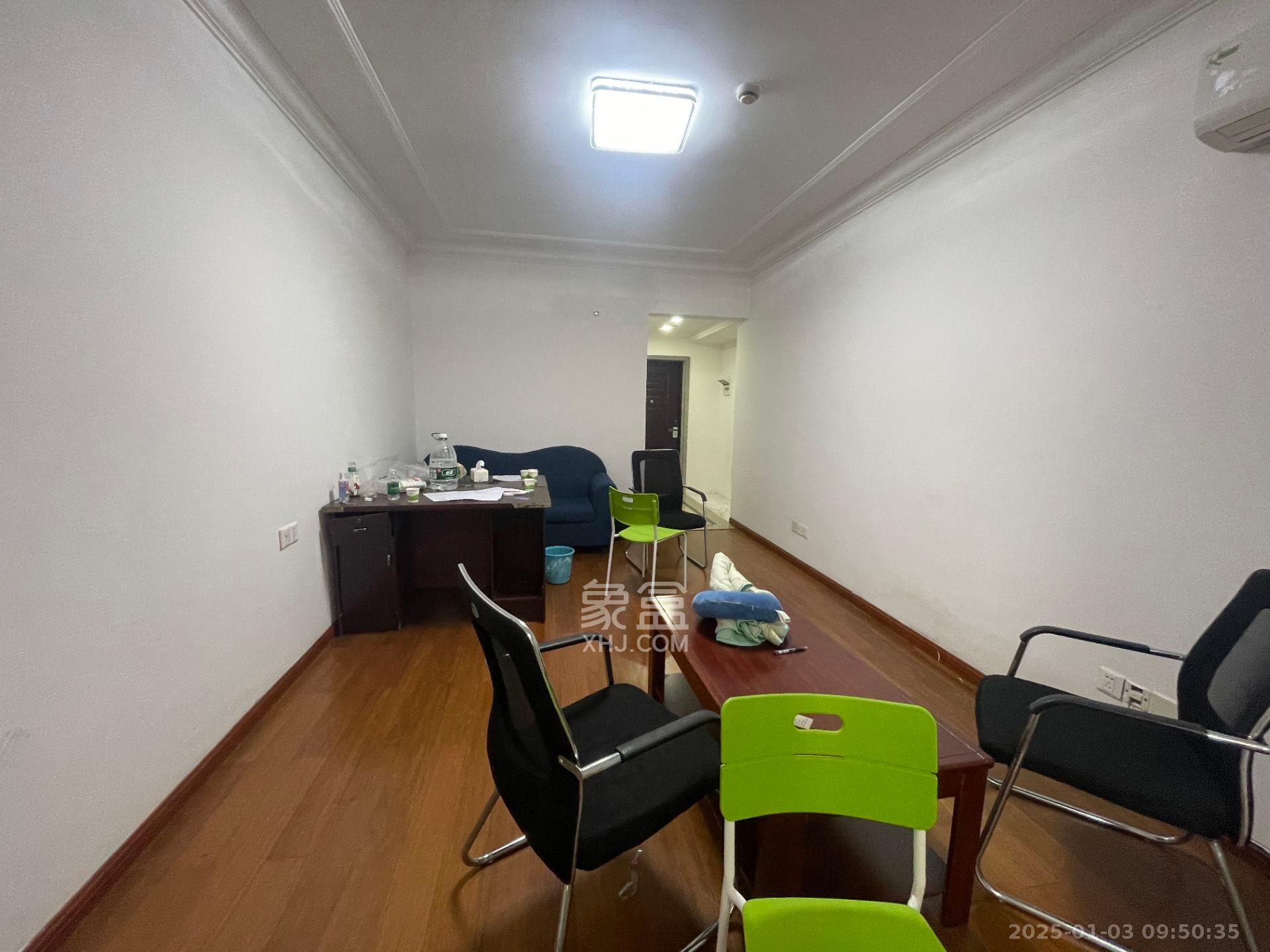 蓝湾国际广场 1室1厅1卫 1400.0元/月 蓝湾国际广场 1室1厅1卫 1400.0元/月室内图